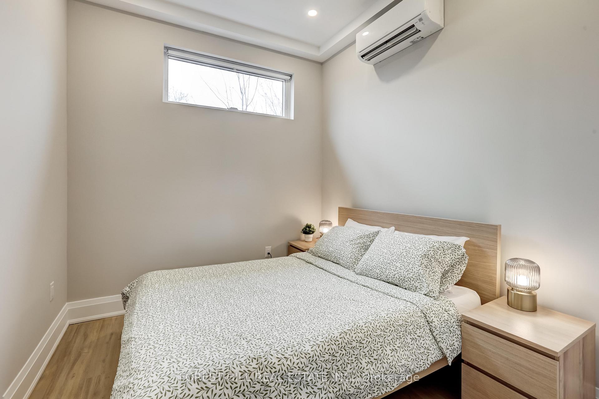 Photo 13 of Unit R, 203 Weir Street, Hamilton, Homeside — HOMEH