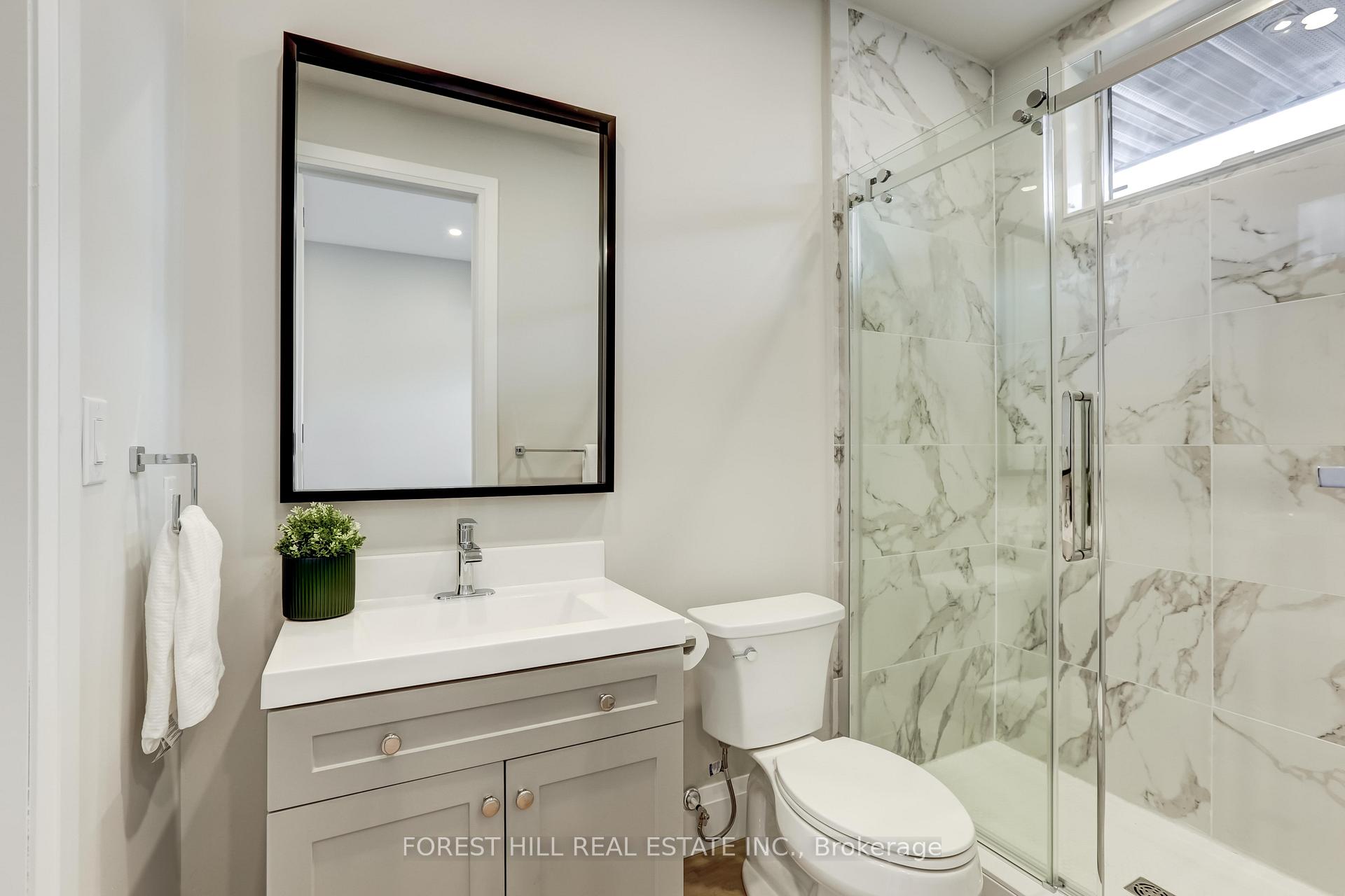 Photo 15 of Unit R, 203 Weir Street, Hamilton, Homeside — HOMEH
