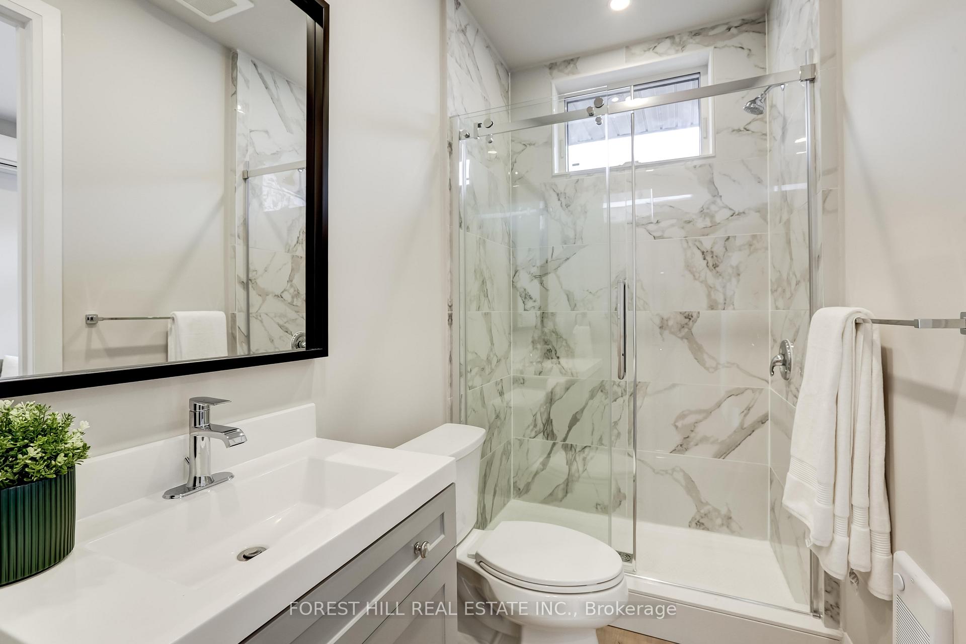Photo 16 of Unit R, 203 Weir Street, Hamilton, Homeside — HOMEH