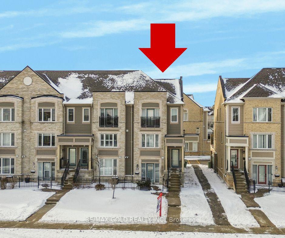 Photo 1 of Unit 49, 60 Fairwood Circle, Brampton, Sandringham-Wellington — HOMEH