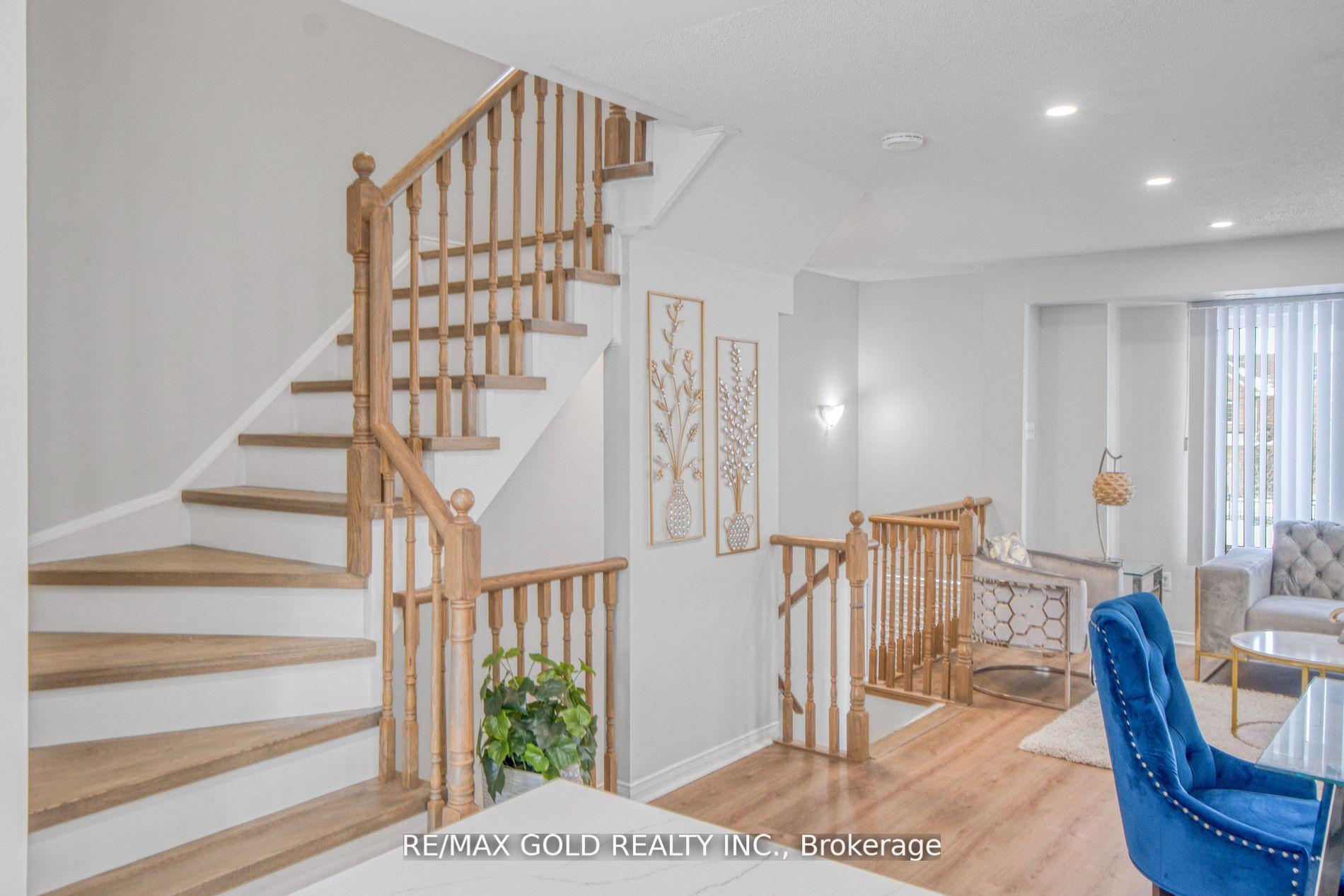 Photo 20 of Unit 49, 60 Fairwood Circle, Brampton, Sandringham-Wellington — HOMEH