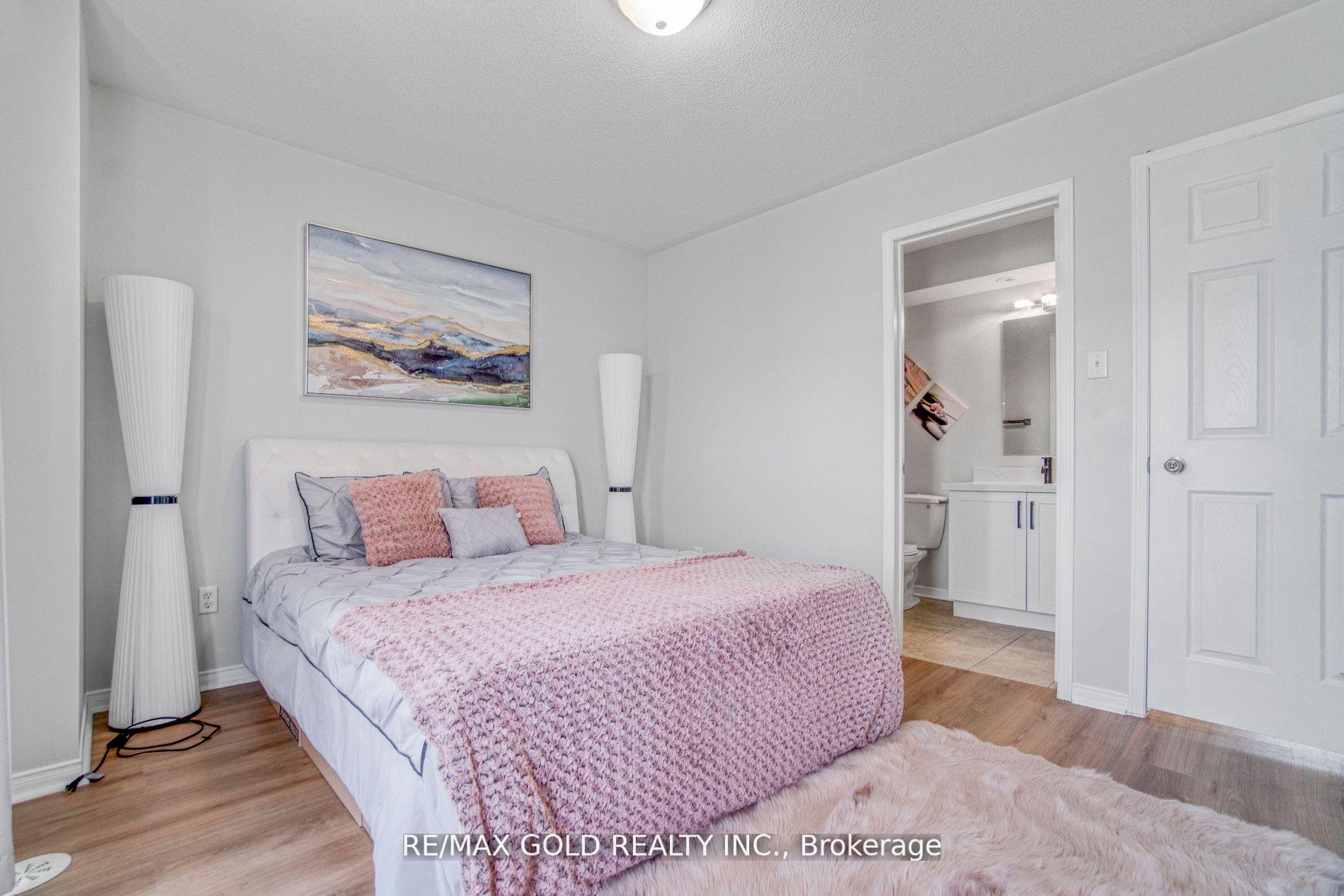 Photo 23 of Unit 49, 60 Fairwood Circle, Brampton, Sandringham-Wellington — HOMEH