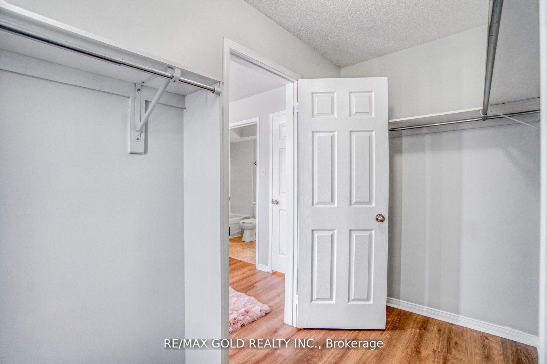 Photo 25 of Unit 49, 60 Fairwood Circle, Brampton, Sandringham-Wellington — HOMEH