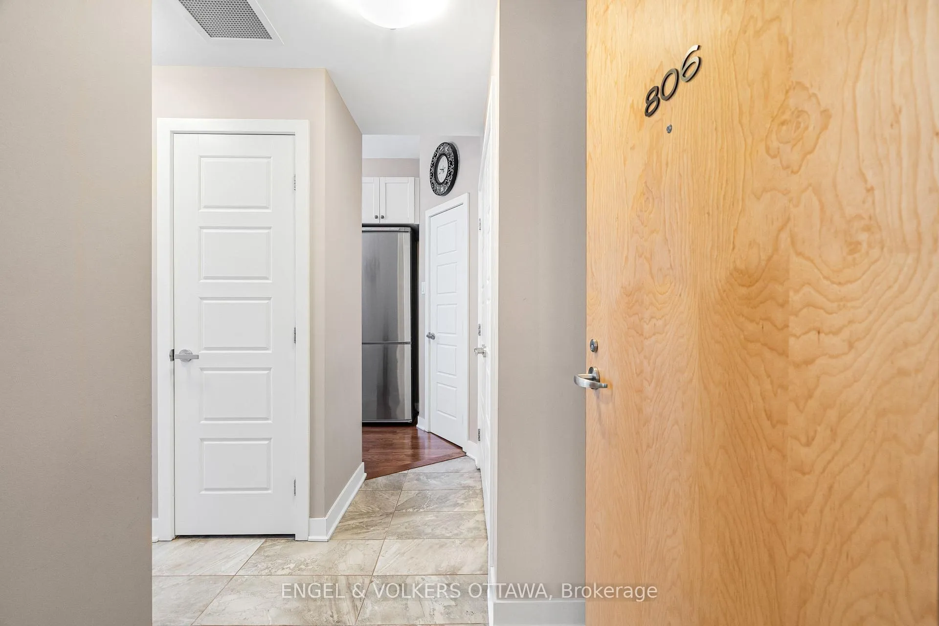 Photo 4 of Unit 806, 300C Lett Street, Ottawa, West Centre Town — HOMEH