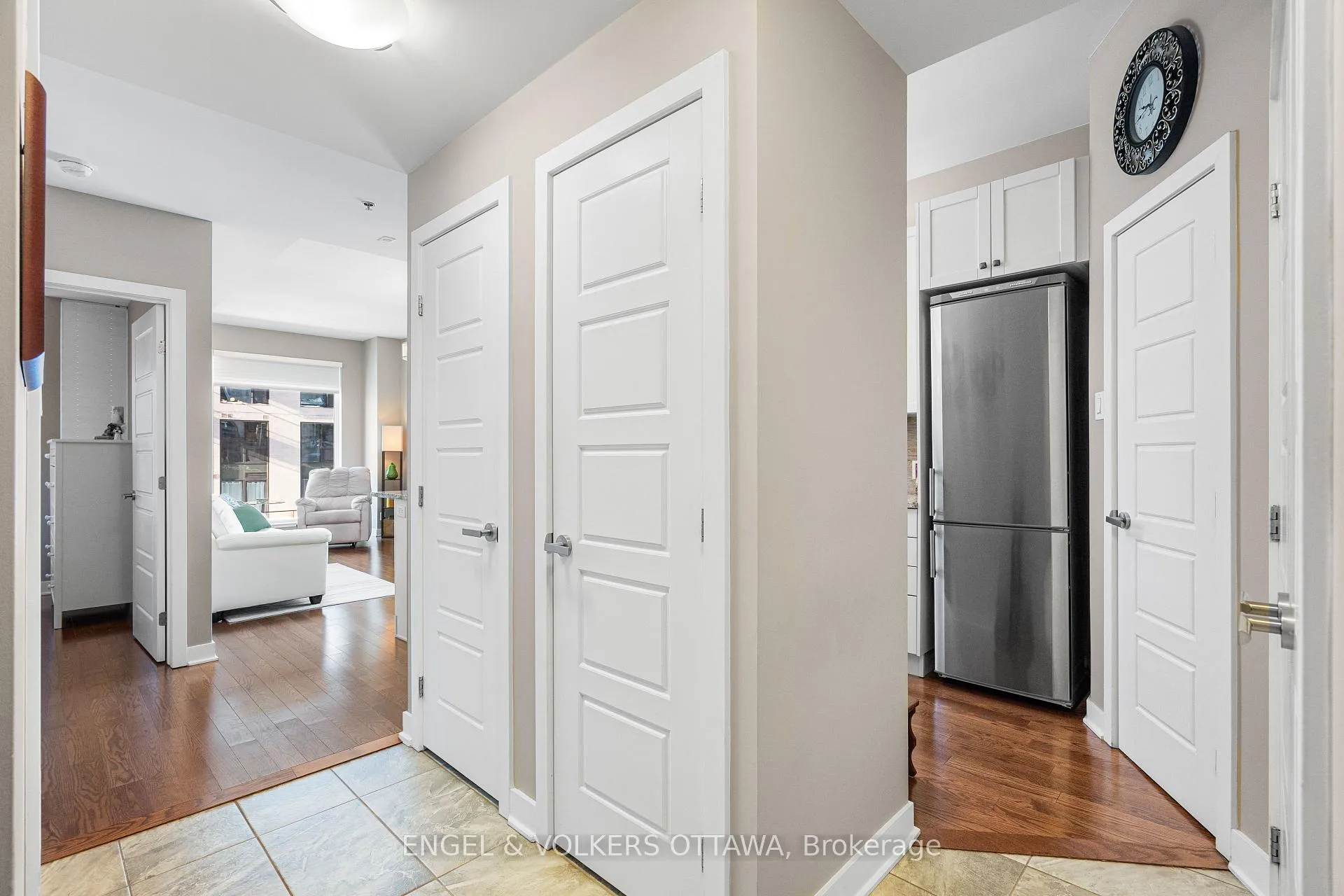 Photo 6 of Unit 806, 300C Lett Street, Ottawa, West Centre Town — HOMEH