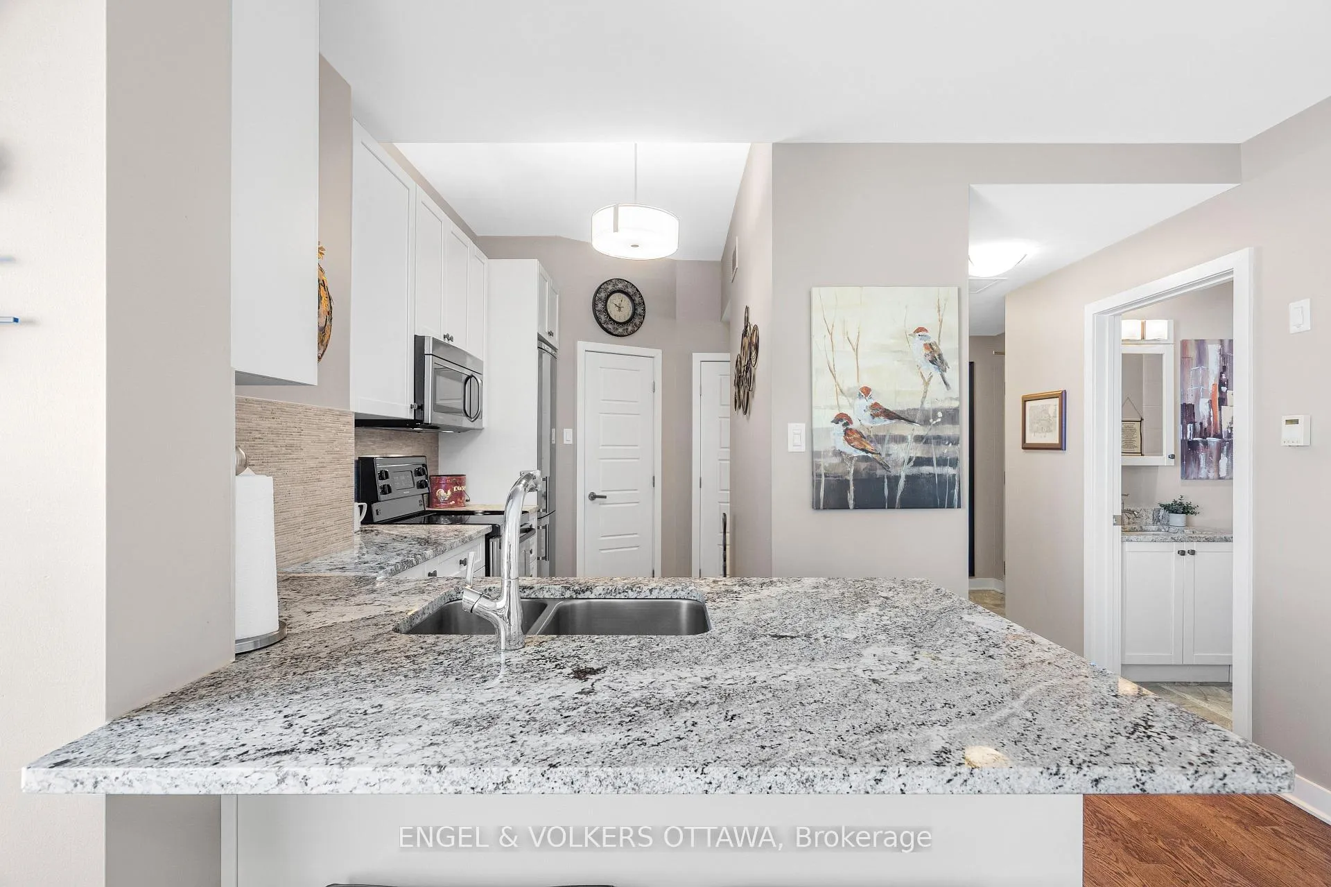 Photo 9 of Unit 806, 300C Lett Street, Ottawa, West Centre Town — HOMEH