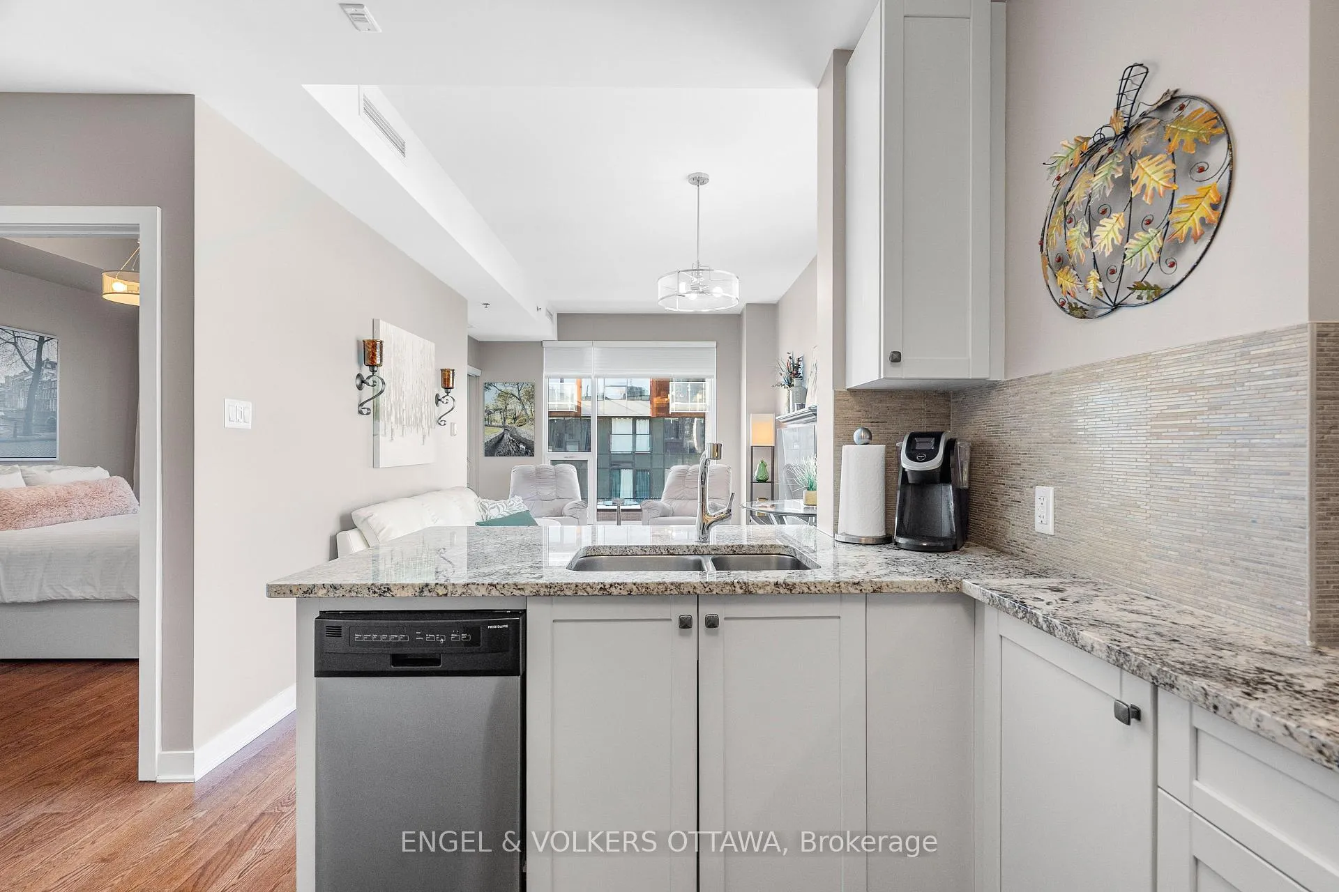 Photo 17 of Unit 806, 300C Lett Street, Ottawa, West Centre Town — HOMEH