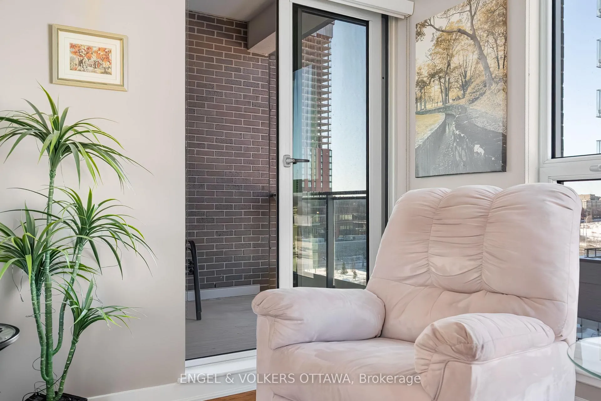 Photo 27 of Unit 806, 300C Lett Street, Ottawa, West Centre Town — HOMEH