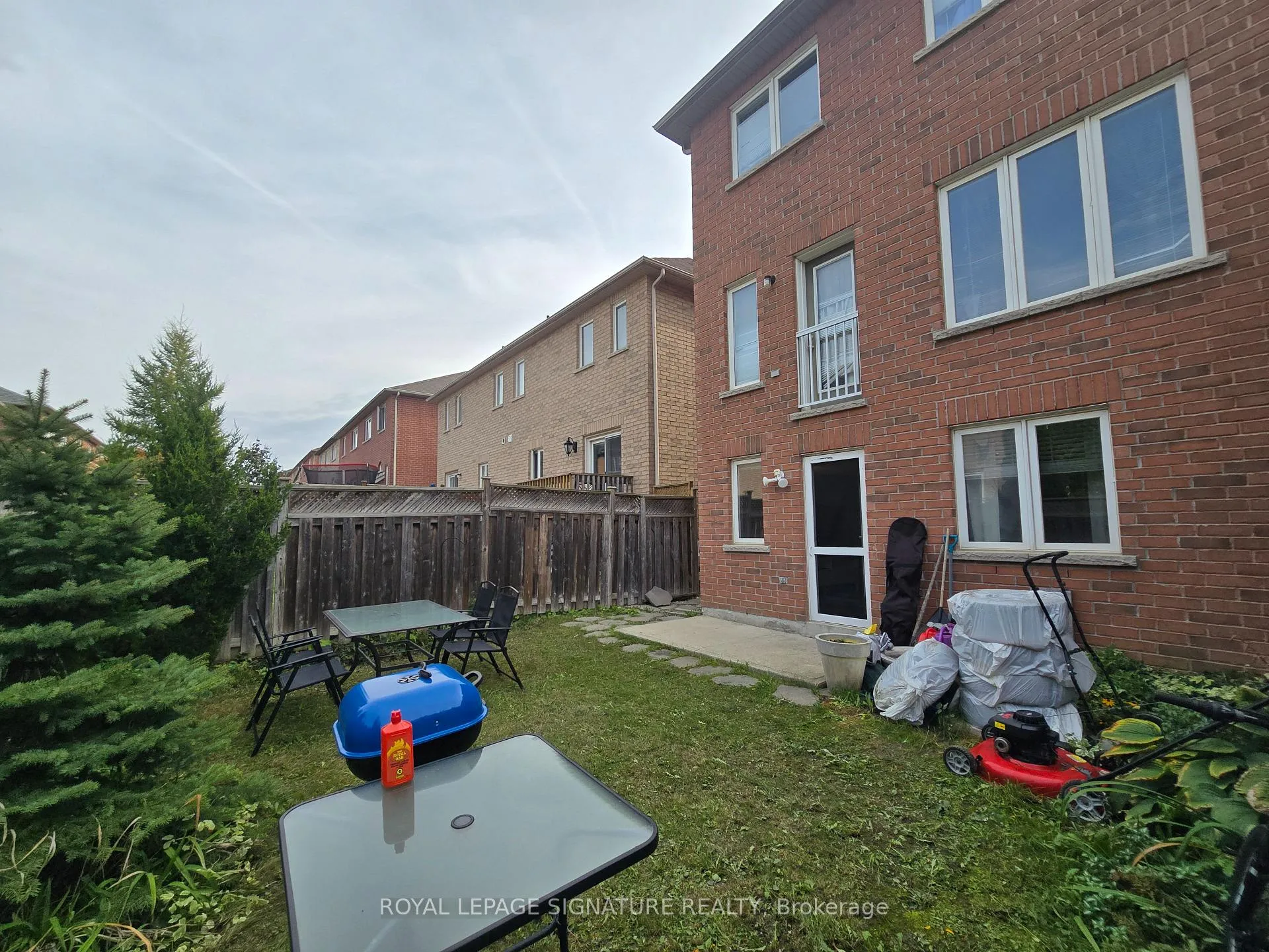 Photo 57 of Unit Lower, 8 St Eugene Street, Brampton, Bram West — HOMEH