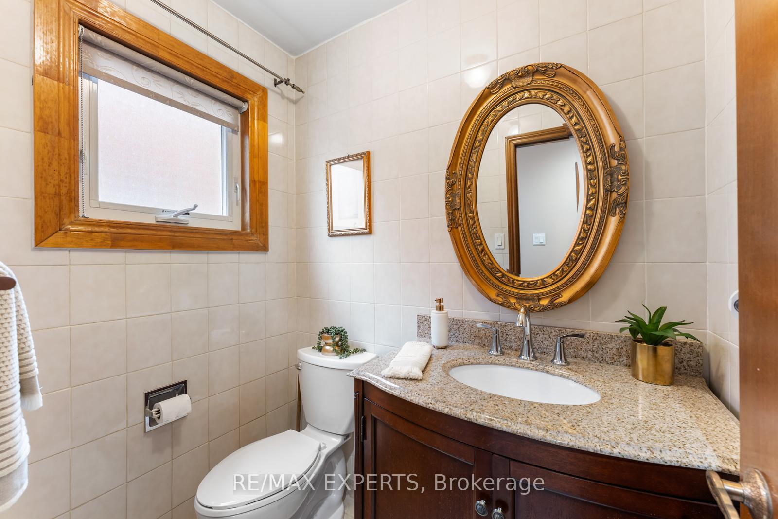 Photo 34 of 135 Coronation Street, Vaughan, West Woodbridge — HOMEH