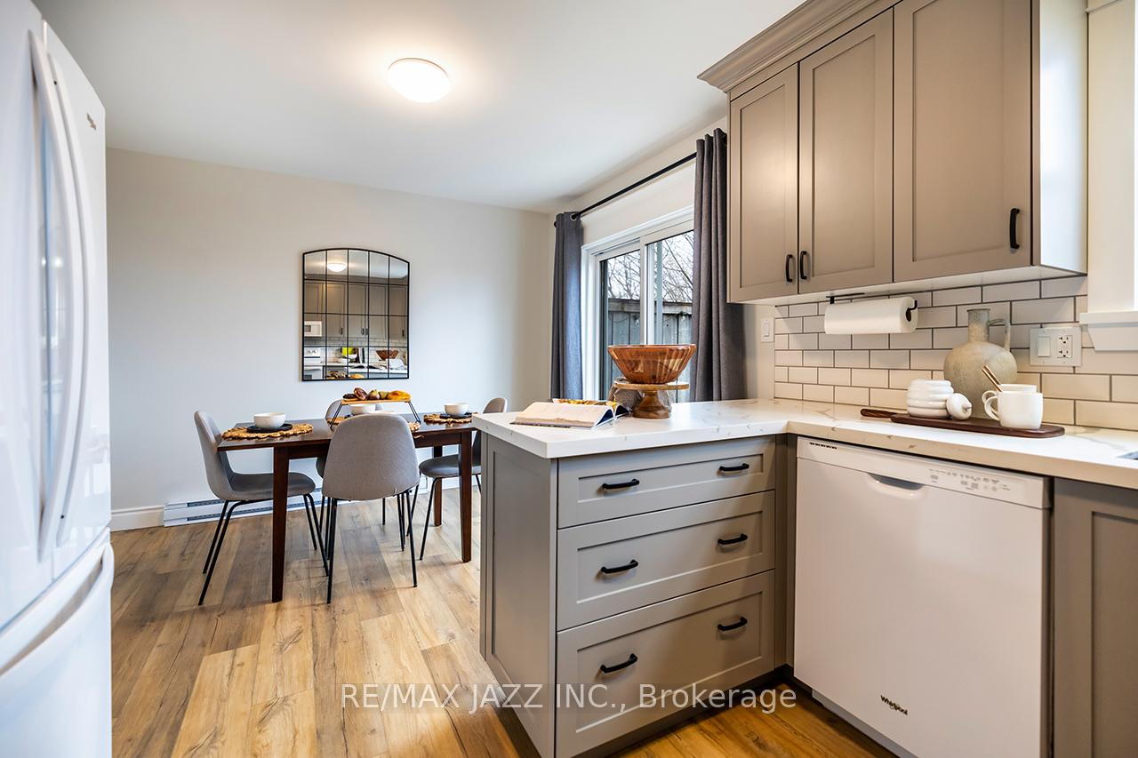 Photo 8 of 425 Kenny Court, Scugog, Port Perry — HOMEH
