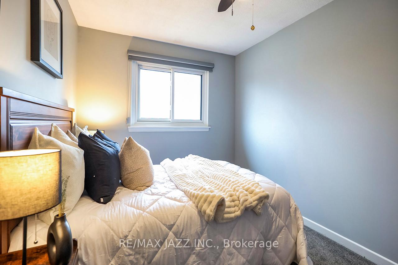 Photo 16 of 425 Kenny Court, Scugog, Port Perry — HOMEH