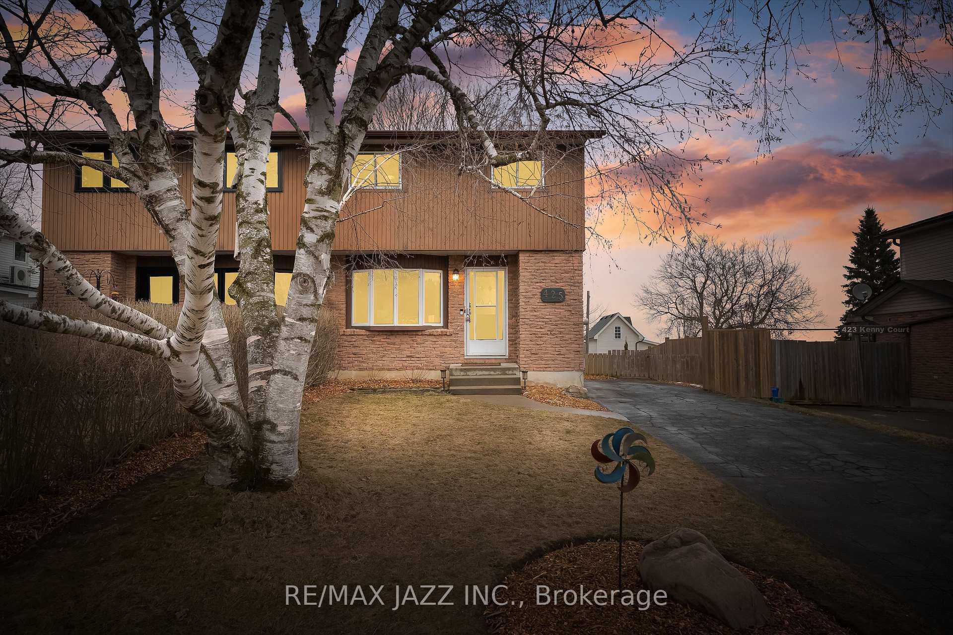 Photo 39 of 425 Kenny Court, Scugog, Port Perry — HOMEH