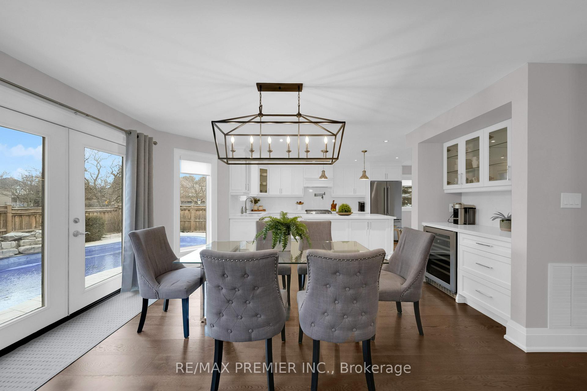 Photo 13 of 2 Strattonvale Court, Caledon, Bolton North — HOMEH