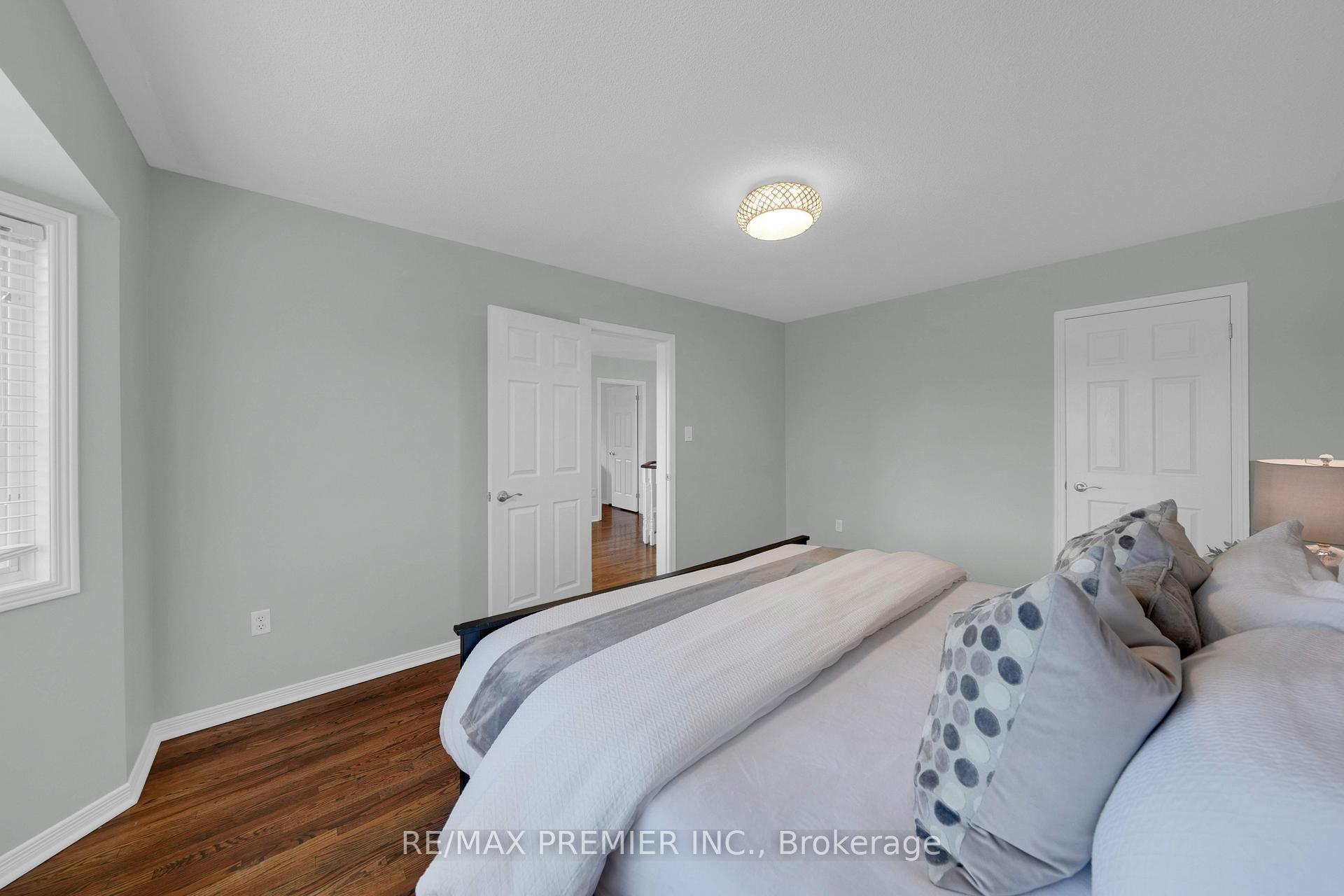 Photo 31 of 2 Strattonvale Court, Caledon, Bolton North — HOMEH