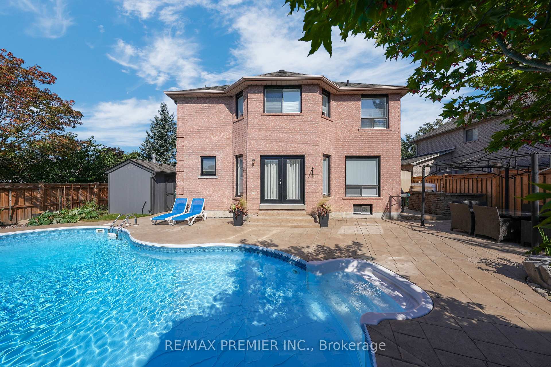 Photo 44 of 2 Strattonvale Court, Caledon, Bolton North — HOMEH