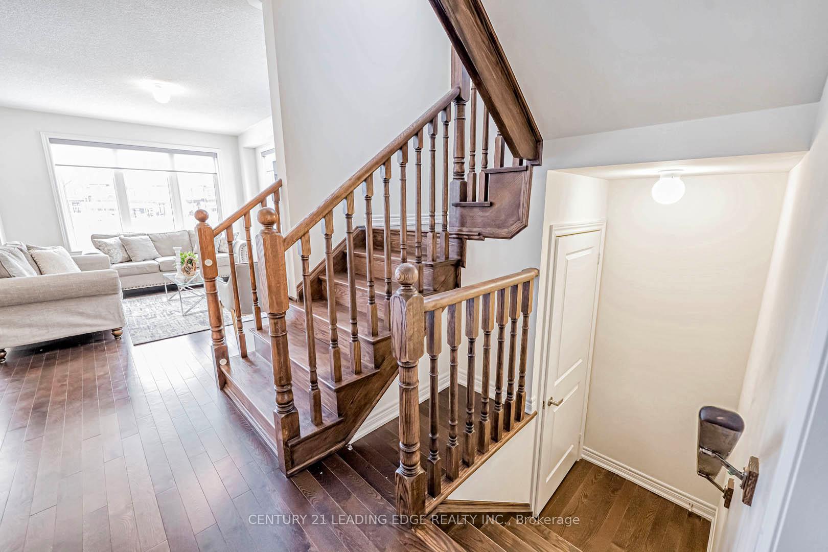 Photo 44 of 1 O'Reilly Street, Whitby, Rural Whitby — HOMEH
