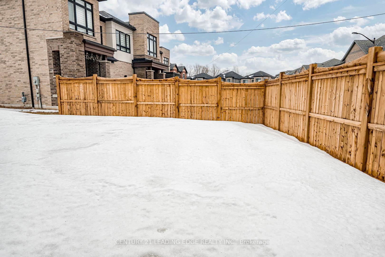 Photo 84 of 1 O'Reilly Street, Whitby, Rural Whitby — HOMEH