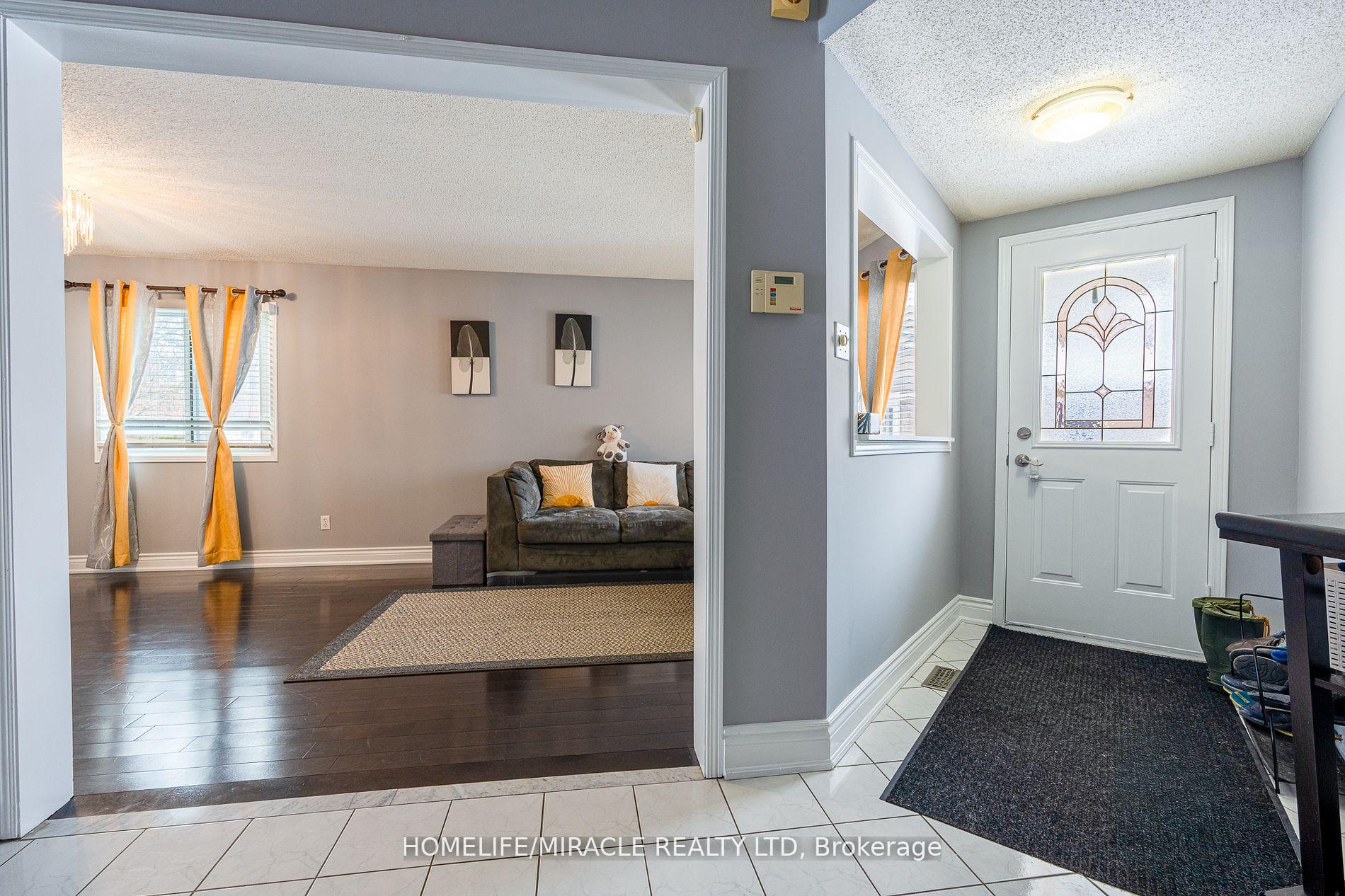 Photo 5 of 65 Hughes Crescent, Ajax, Central — HOMEH