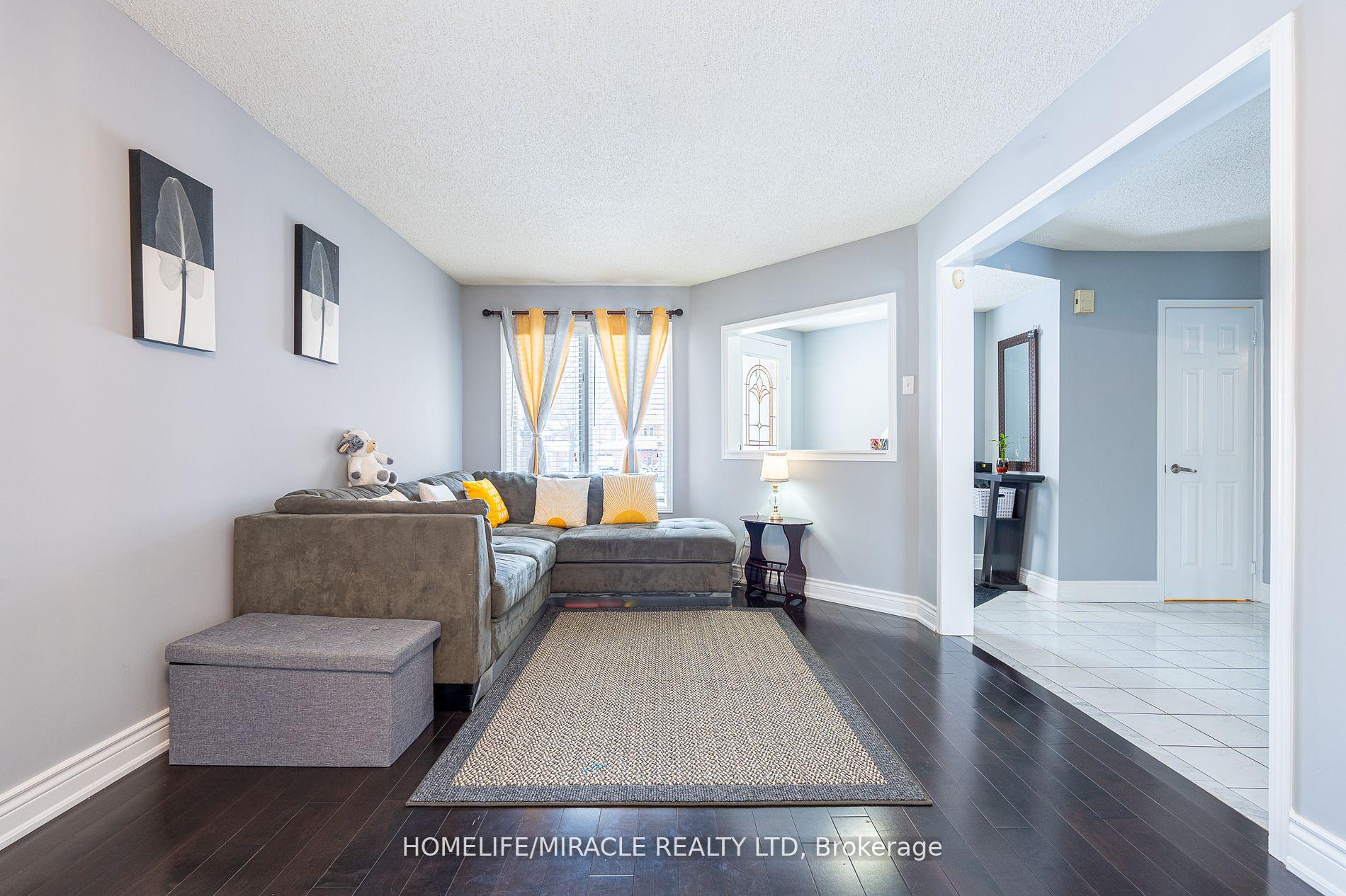 Photo 13 of 65 Hughes Crescent, Ajax, Central — HOMEH