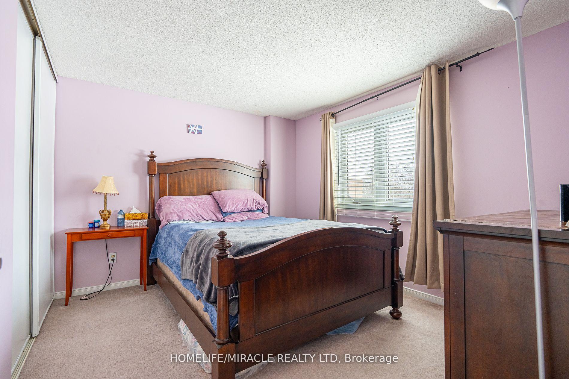 Photo 28 of 65 Hughes Crescent, Ajax, Central — HOMEH