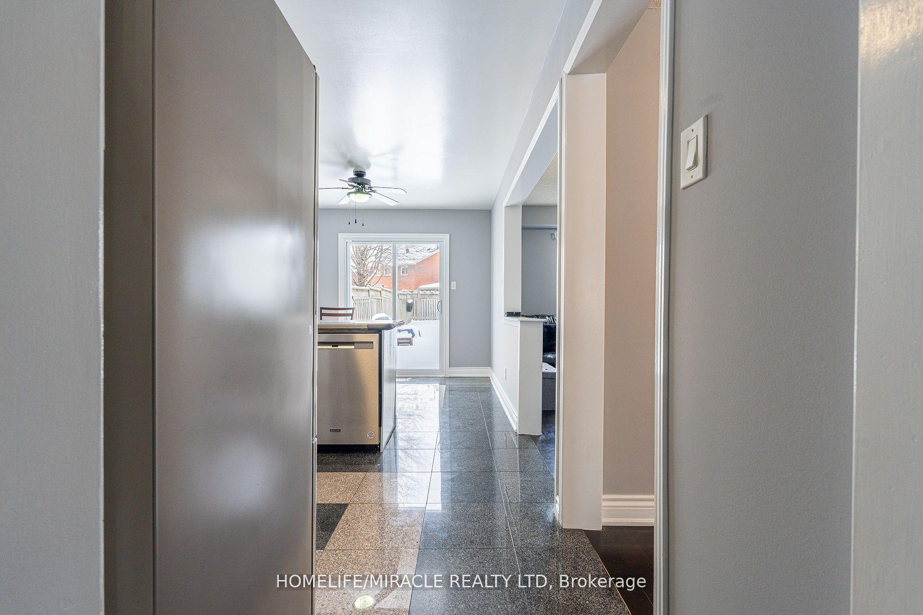 Photo 32 of 65 Hughes Crescent, Ajax, Central — HOMEH