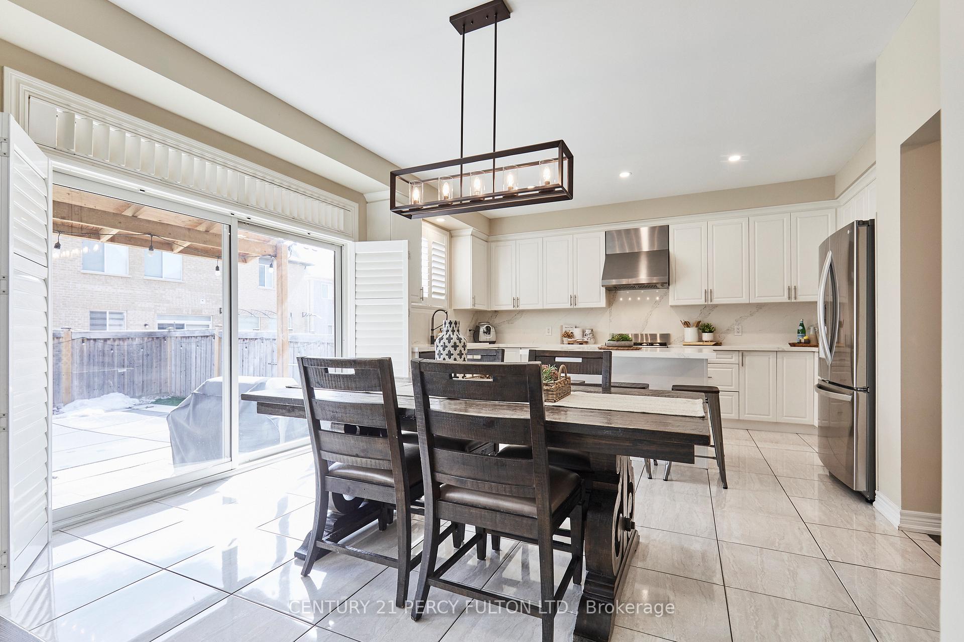 Photo 30 of 181 Blackwell Crescent, Oshawa, Windfields — HOMEH