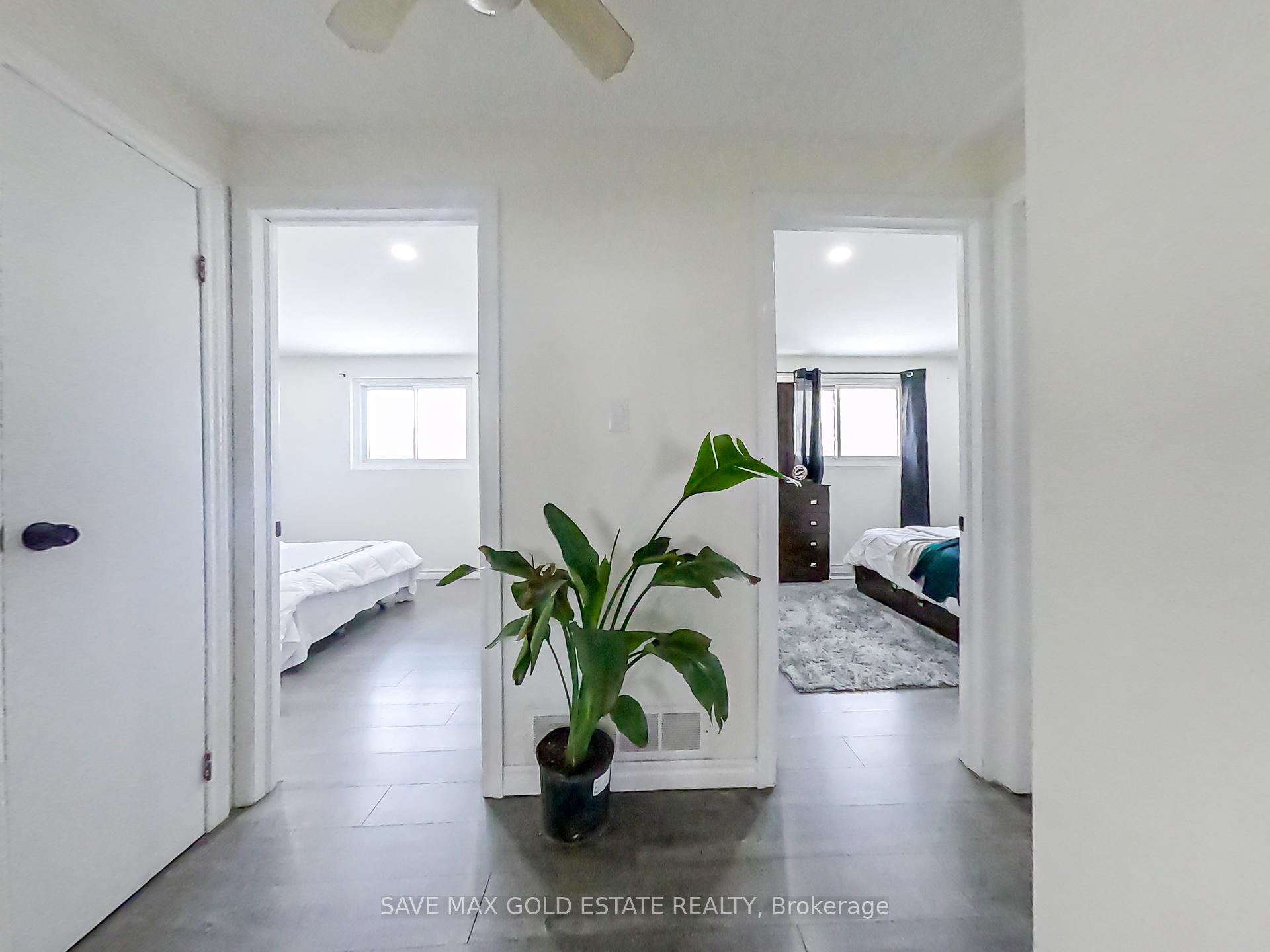 Photo 17 of 122 Hazelglen Drive, Kitchener — HOMEH