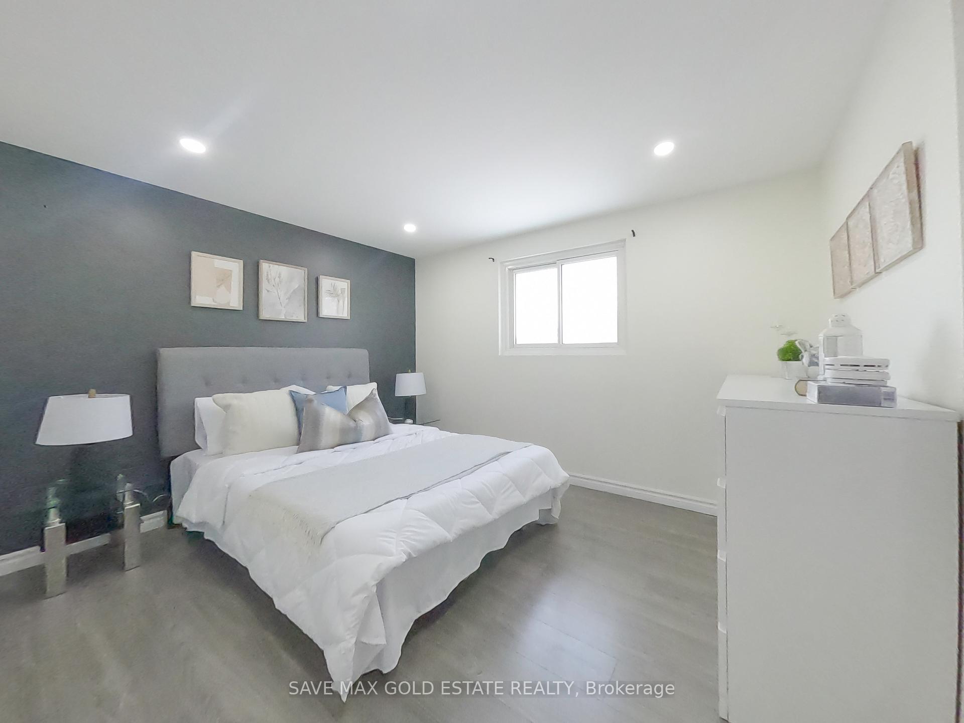 Photo 21 of 122 Hazelglen Drive, Kitchener — HOMEH