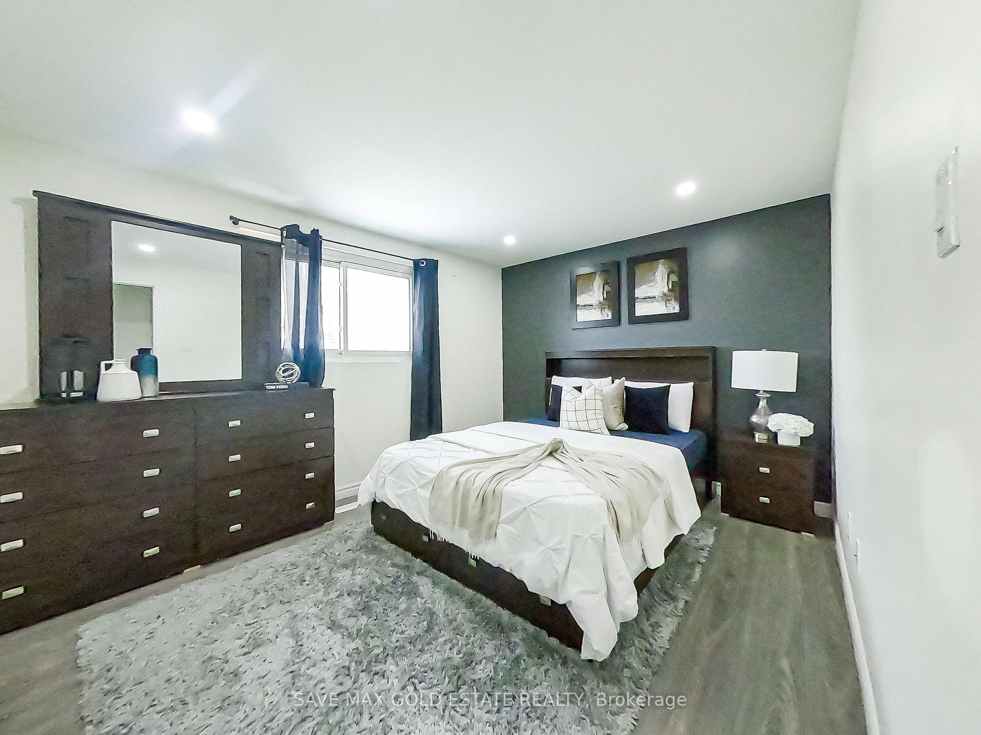 Photo 25 of 122 Hazelglen Drive, Kitchener — HOMEH