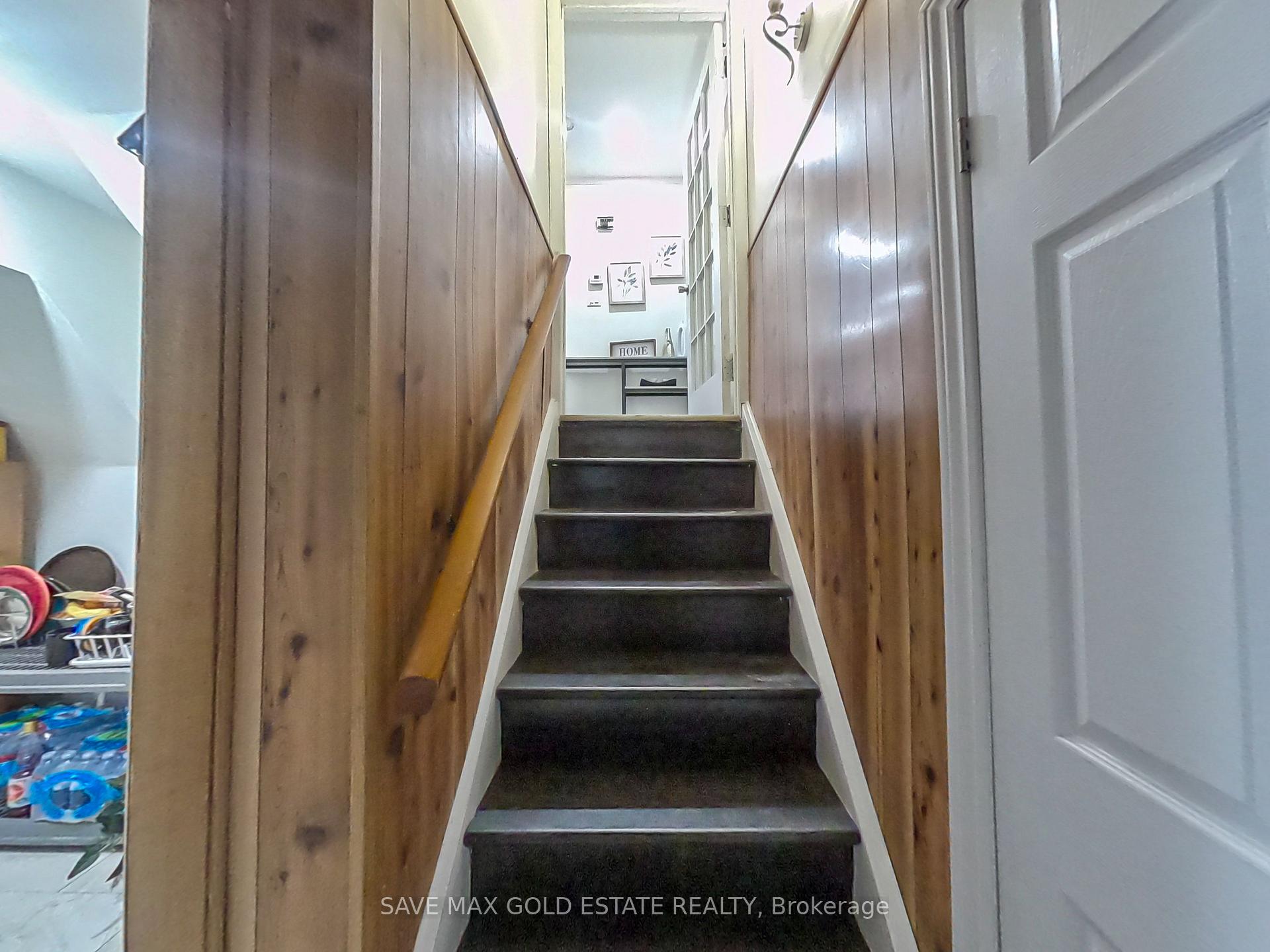 Photo 33 of 122 Hazelglen Drive, Kitchener — HOMEH