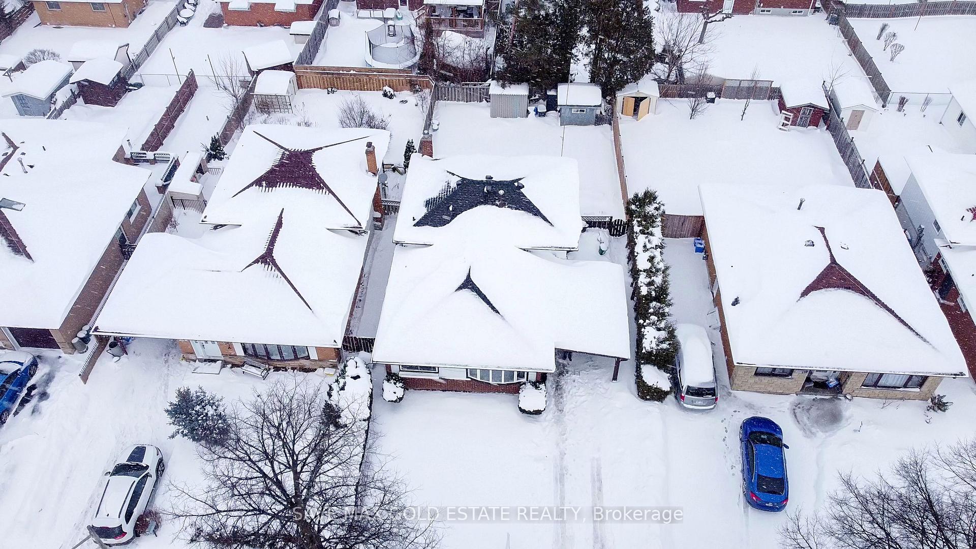 Photo 38 of 122 Hazelglen Drive, Kitchener — HOMEH