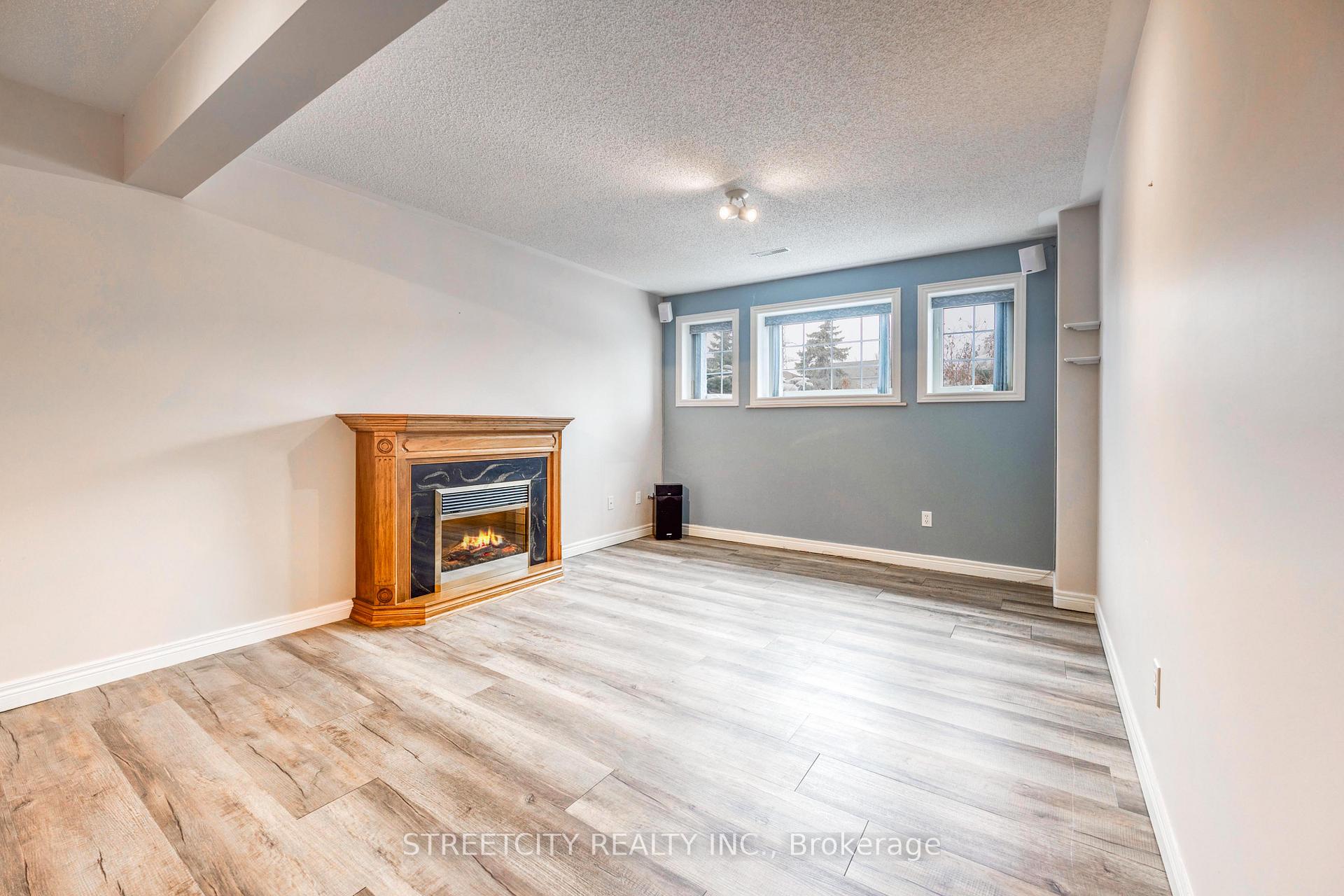 Photo 23 of 60 D'Andrea Trail, Sarnia — HOMEH