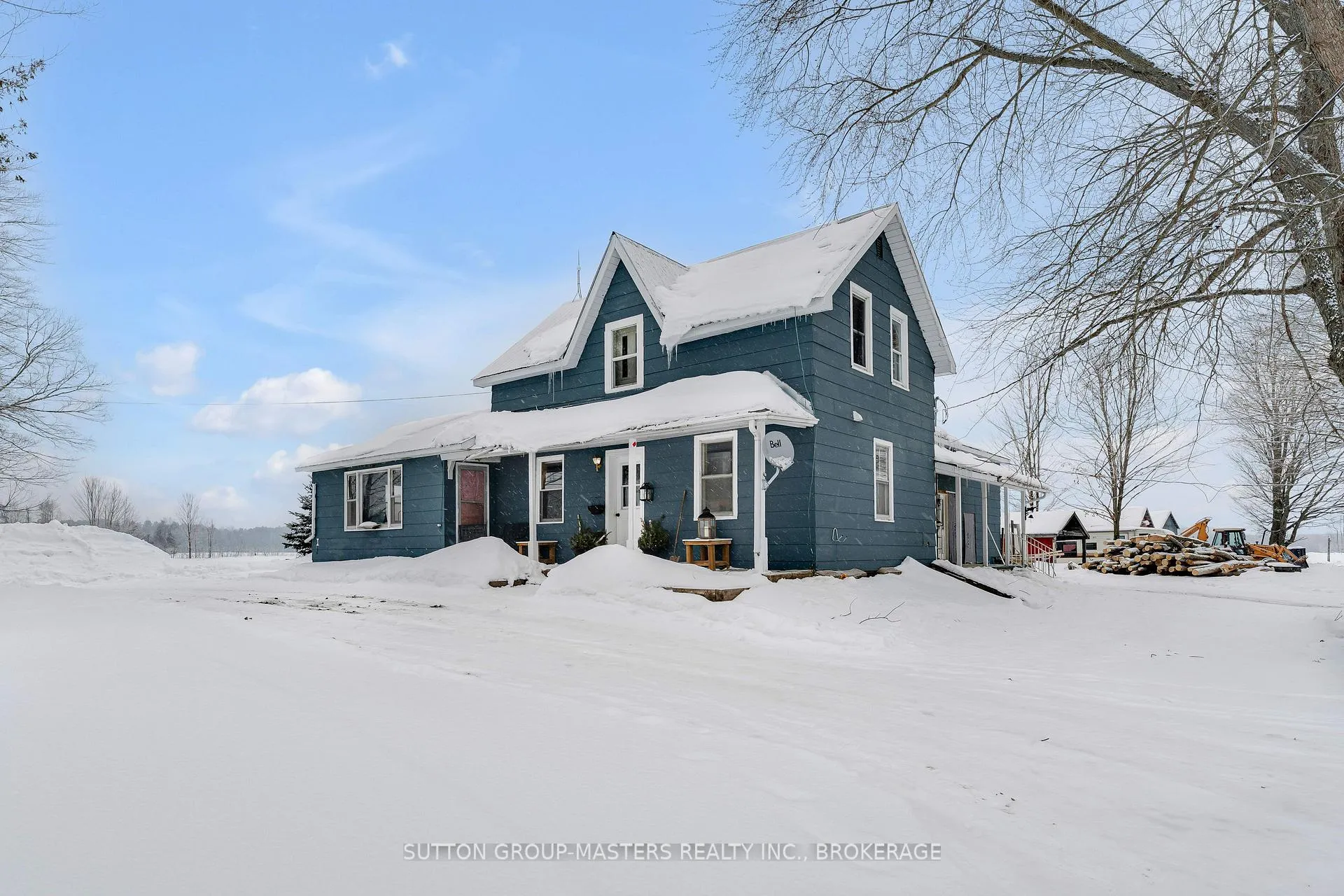 Front of 191 Fifth Concession Road S