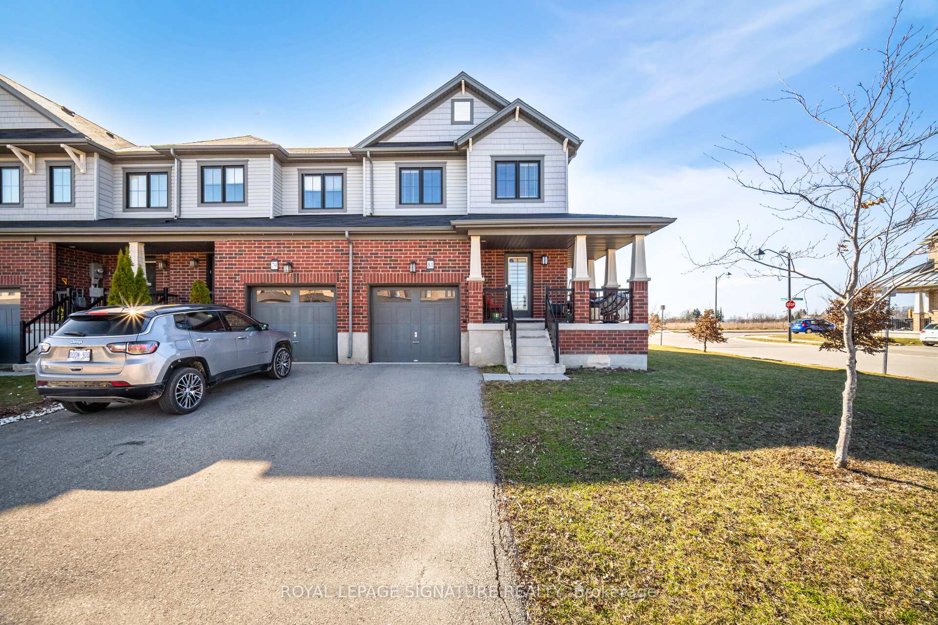 Photo 4 of 81 Sherway Street, Hamilton, Stoney Creek Mountain — HOMEH