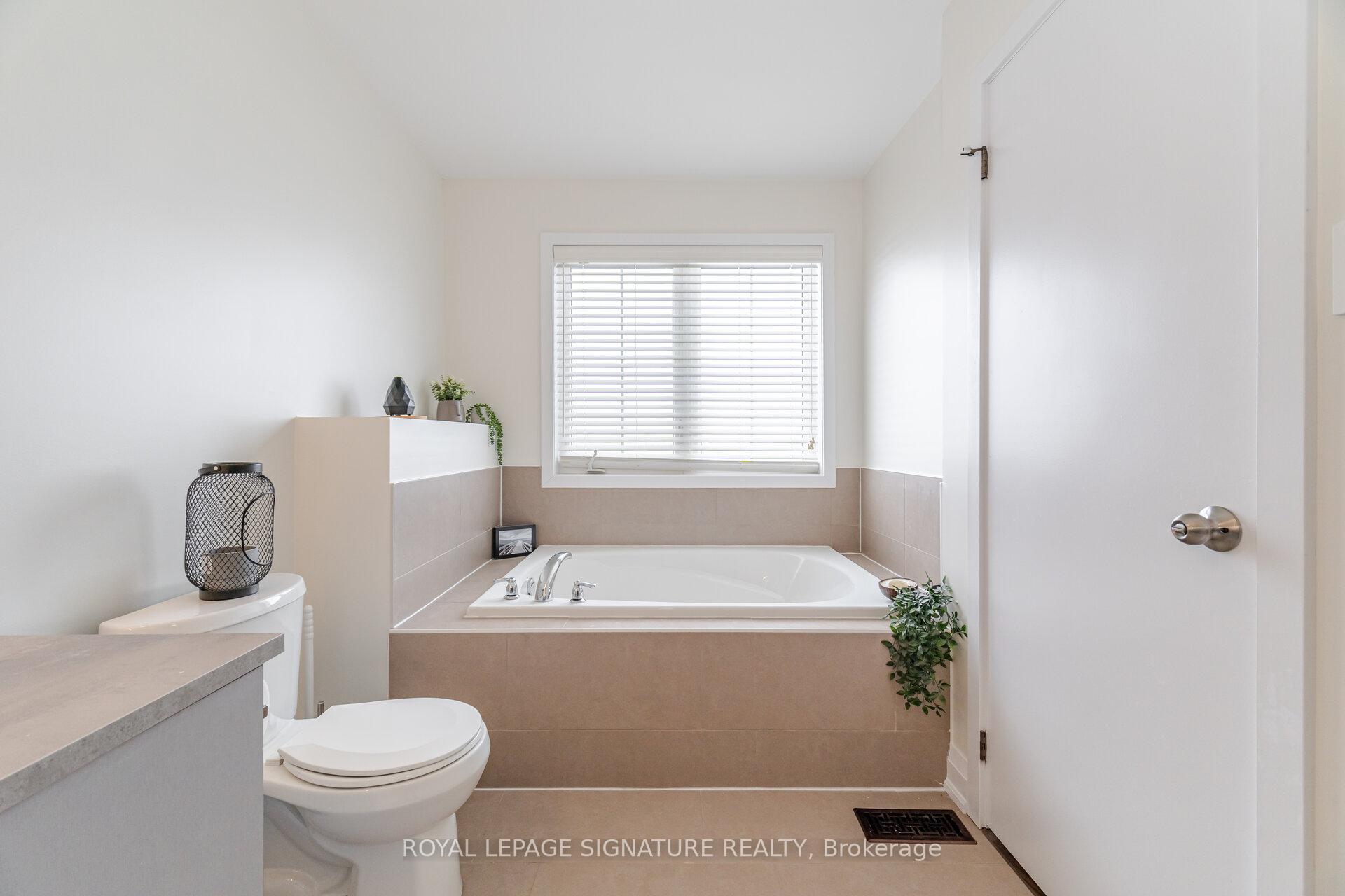 Photo 30 of 81 Sherway Street, Hamilton, Stoney Creek Mountain — HOMEH