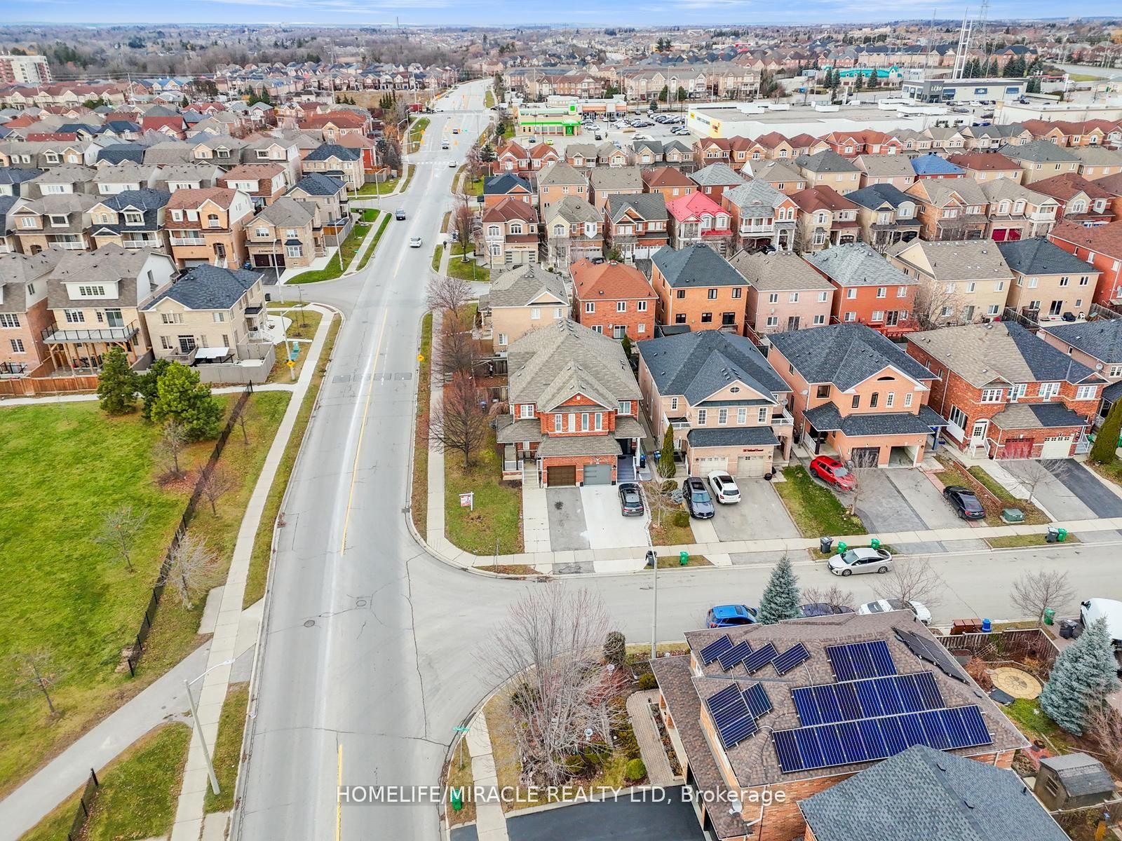 Photo 8 of 46 Clementine Drive, Brampton, Bram West — HOMEH