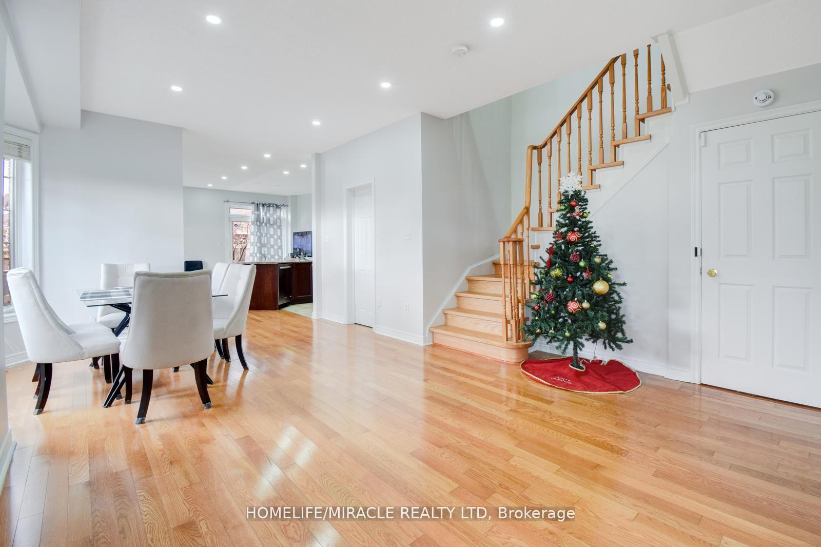 Photo 12 of 46 Clementine Drive, Brampton, Bram West — HOMEH