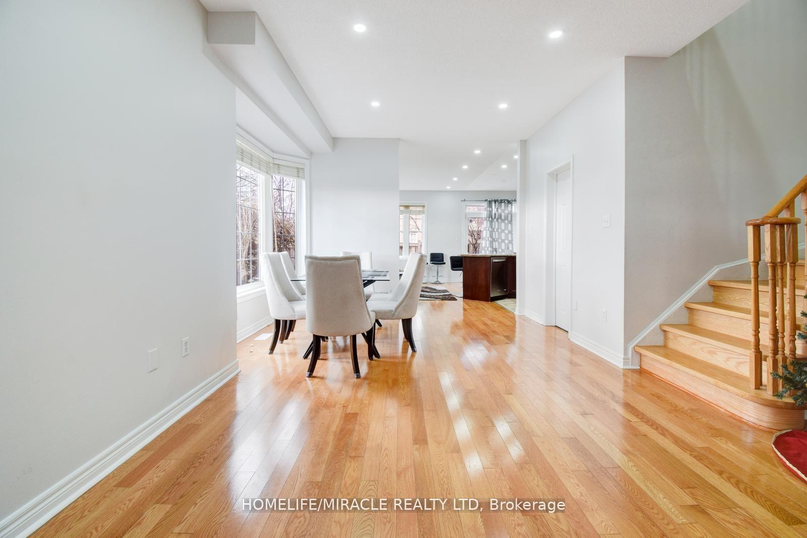 Photo 13 of 46 Clementine Drive, Brampton, Bram West — HOMEH