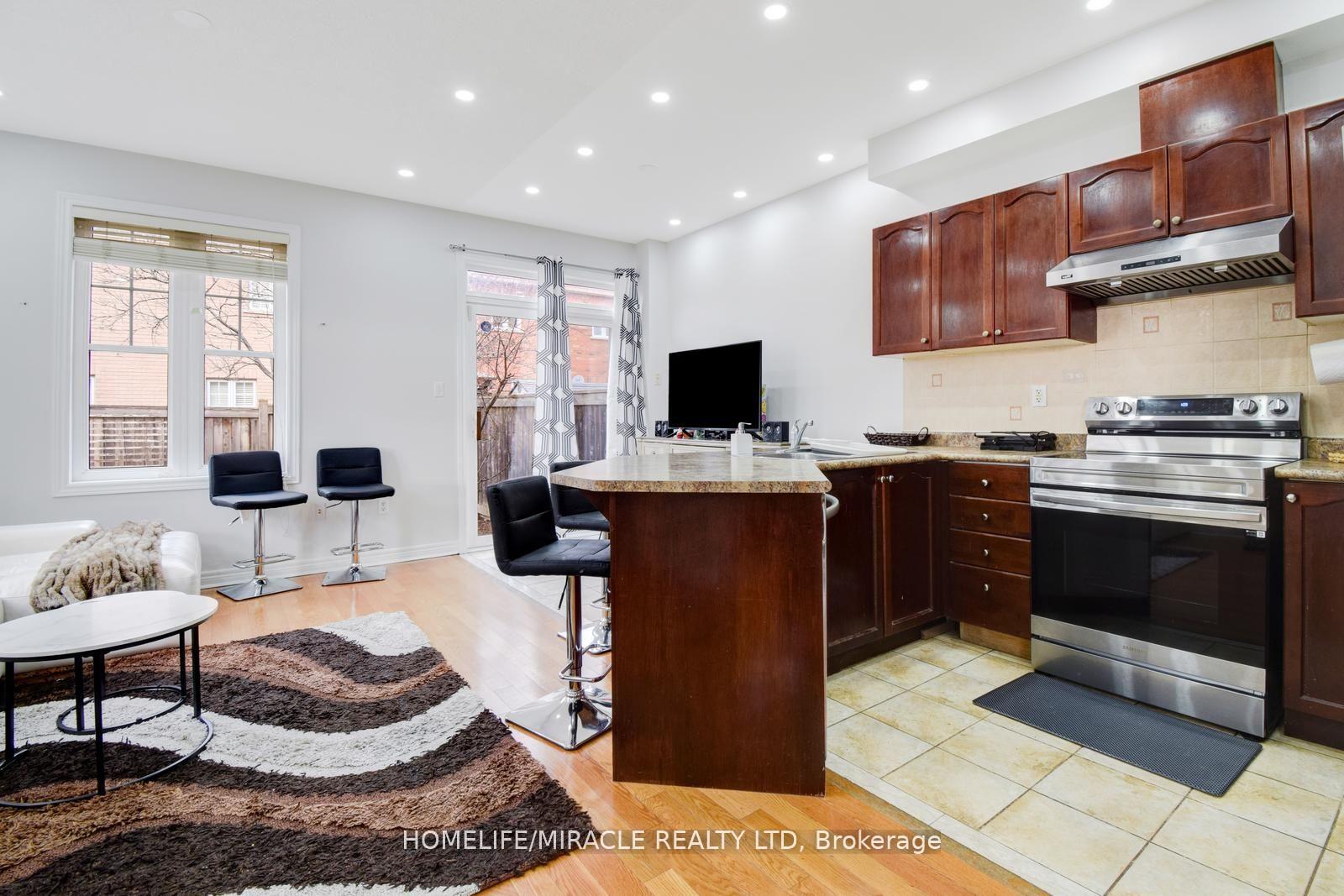Photo 18 of 46 Clementine Drive, Brampton, Bram West — HOMEH