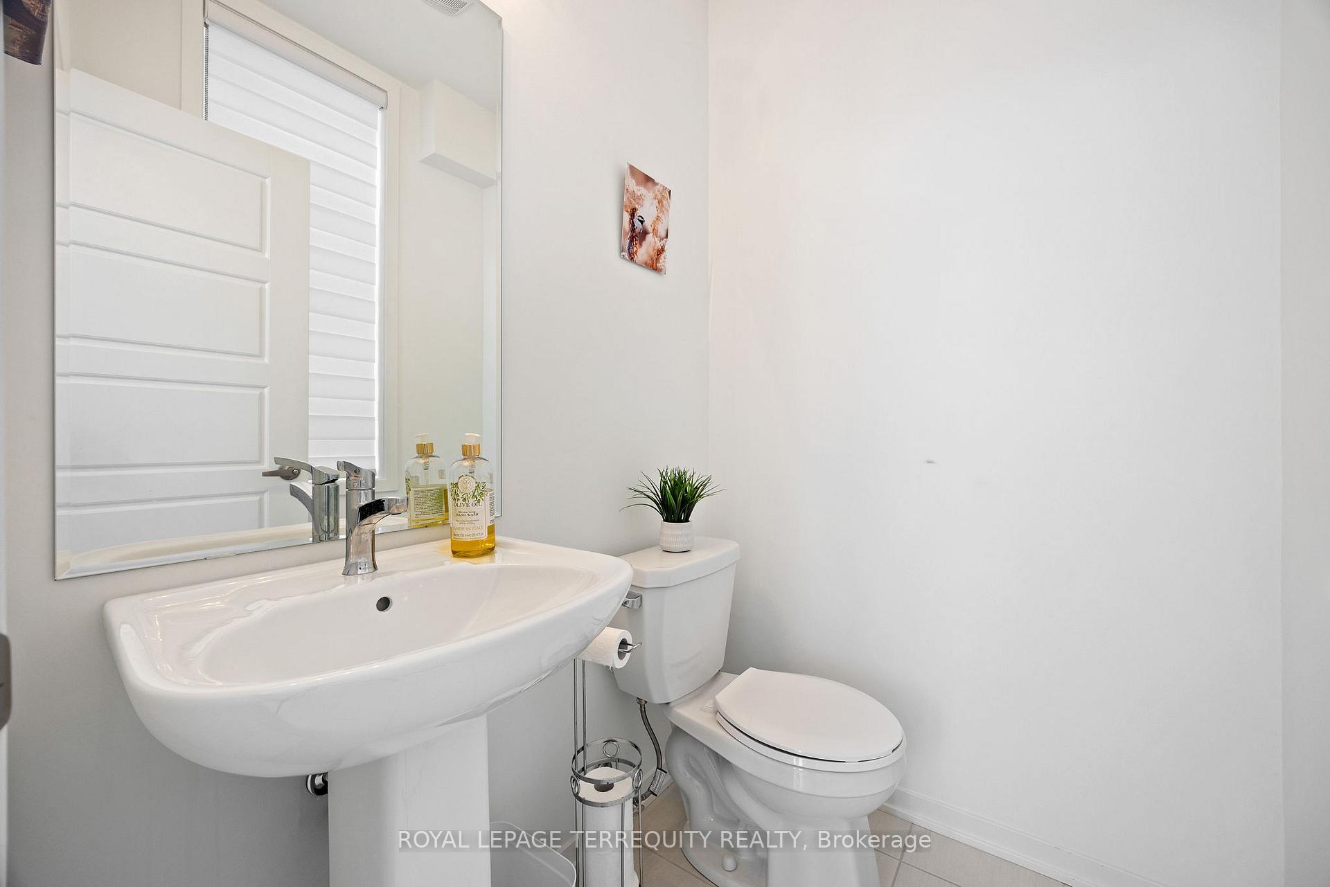 Photo 8 of 789 Conlin Road E, Oshawa, Samac — HOMEH