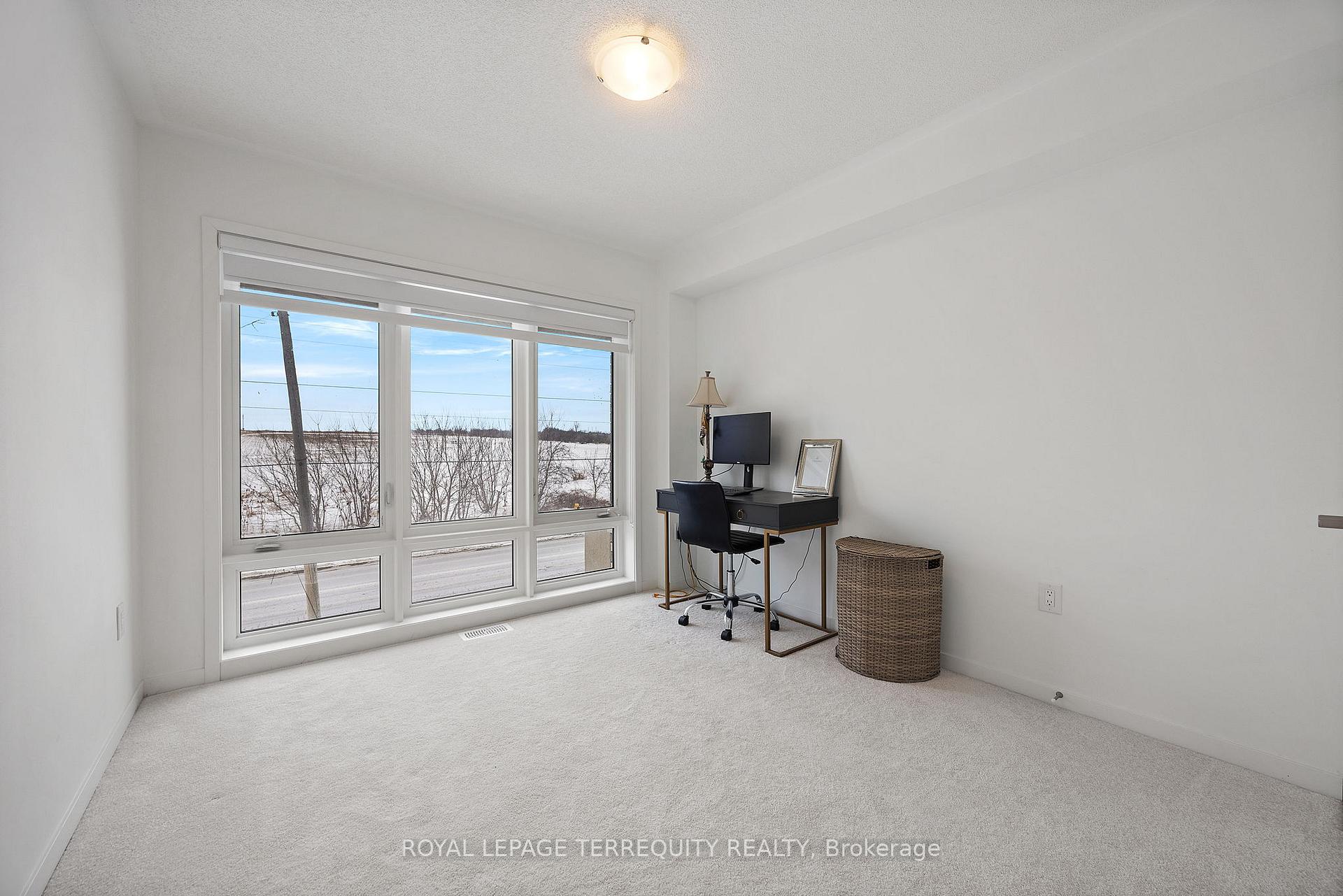 Photo 18 of 789 Conlin Road E, Oshawa, Samac — HOMEH