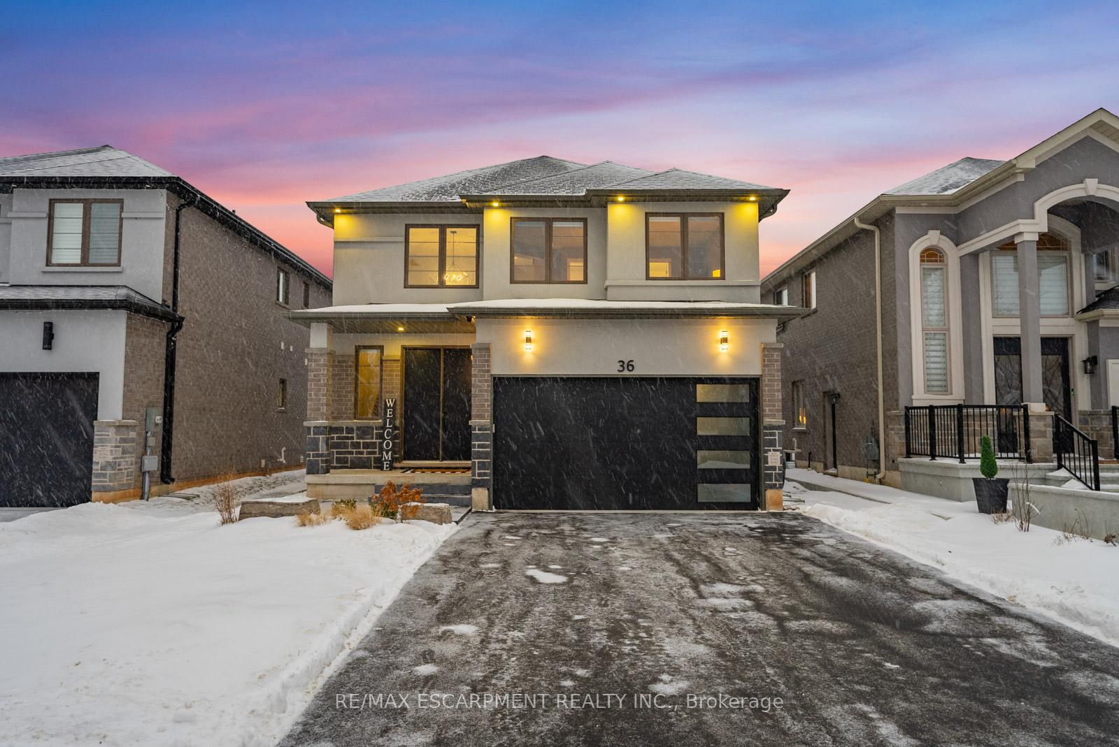 Photo 1 of 36 Miller Drive, Hamilton, Ancaster — HOMEH