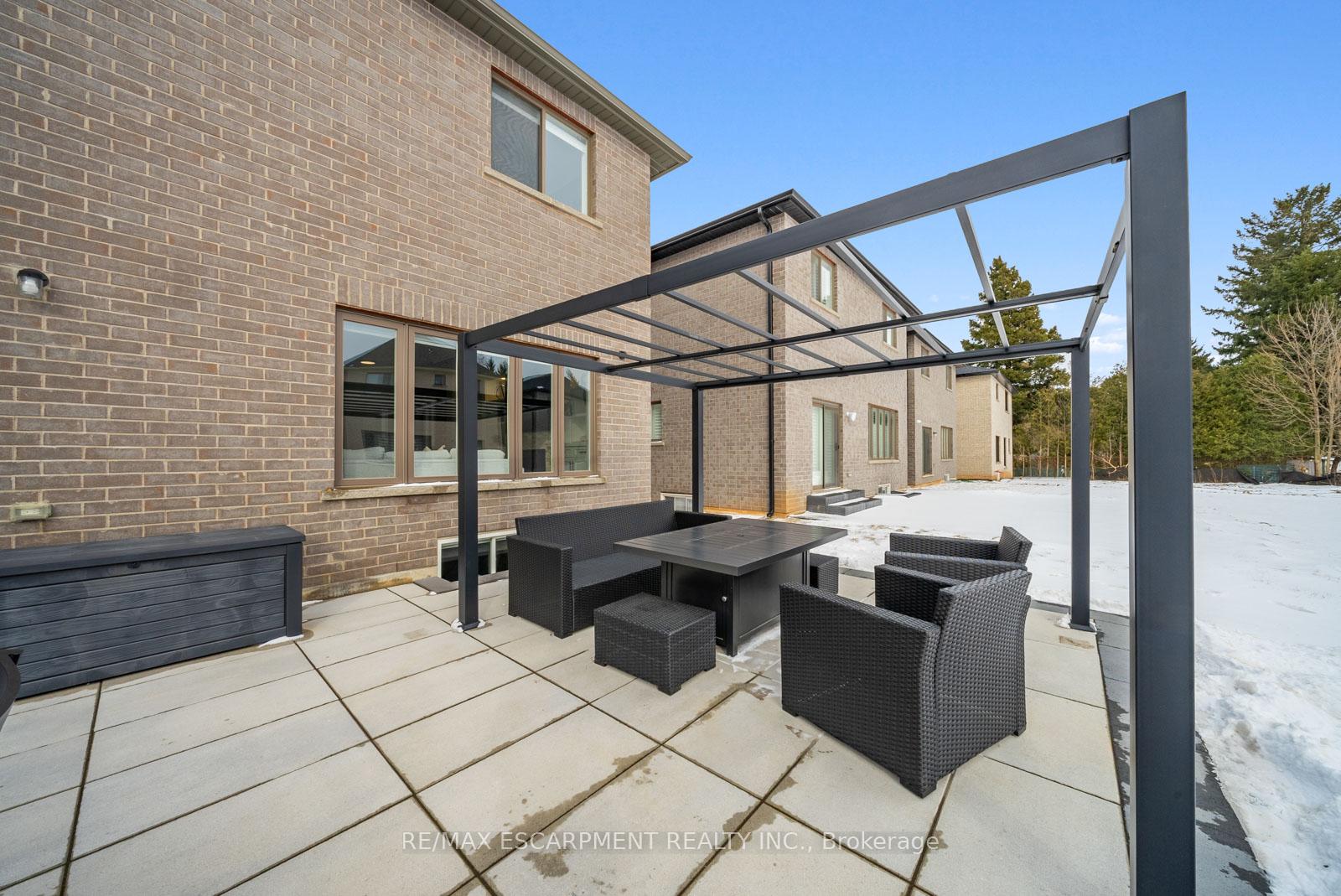 Photo 54 of 36 Miller Drive, Hamilton, Ancaster — HOMEH