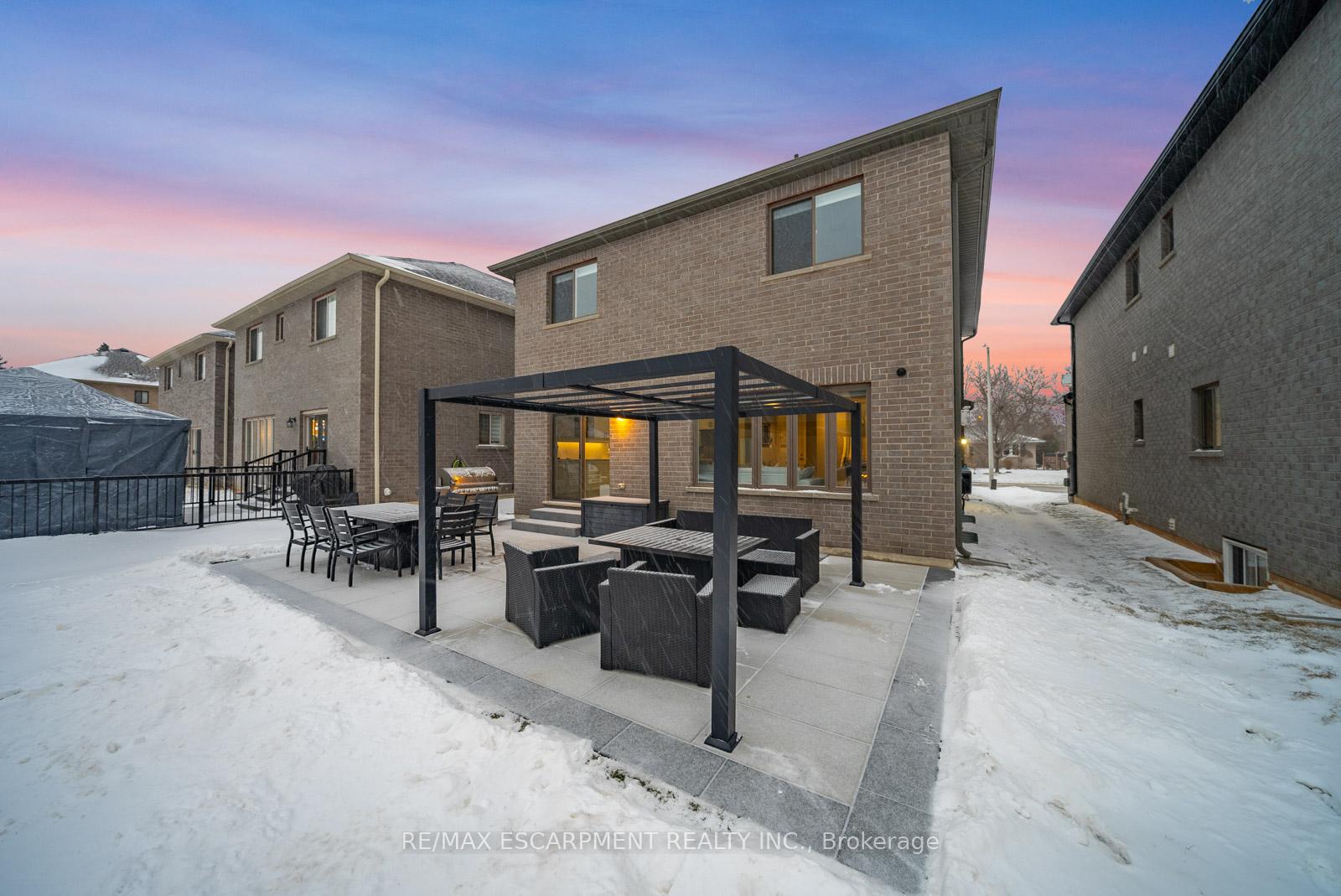 Photo 55 of 36 Miller Drive, Hamilton, Ancaster — HOMEH