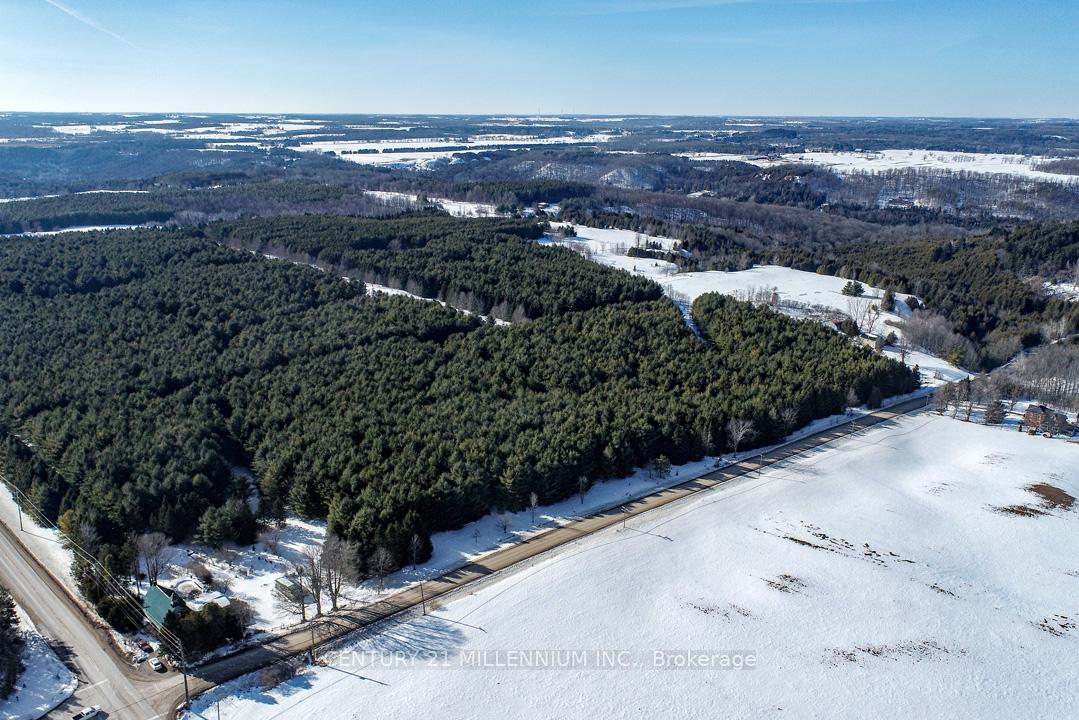 Photo 5 of 753334 2nd Line EHS, Mono, Rural Mono — HOMEH