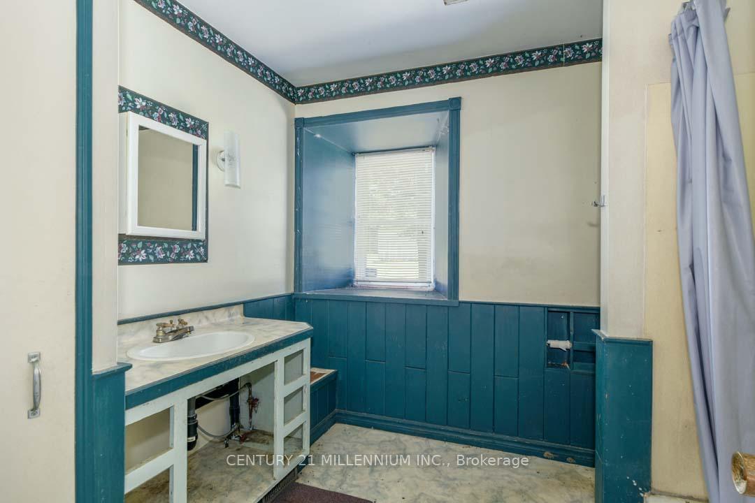 Photo 16 of 753334 2nd Line EHS, Mono, Rural Mono — HOMEH