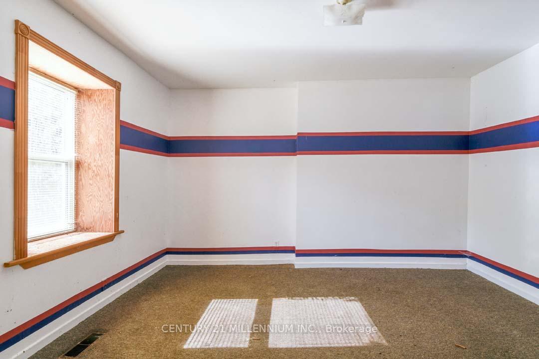 Photo 17 of 753334 2nd Line EHS, Mono, Rural Mono — HOMEH