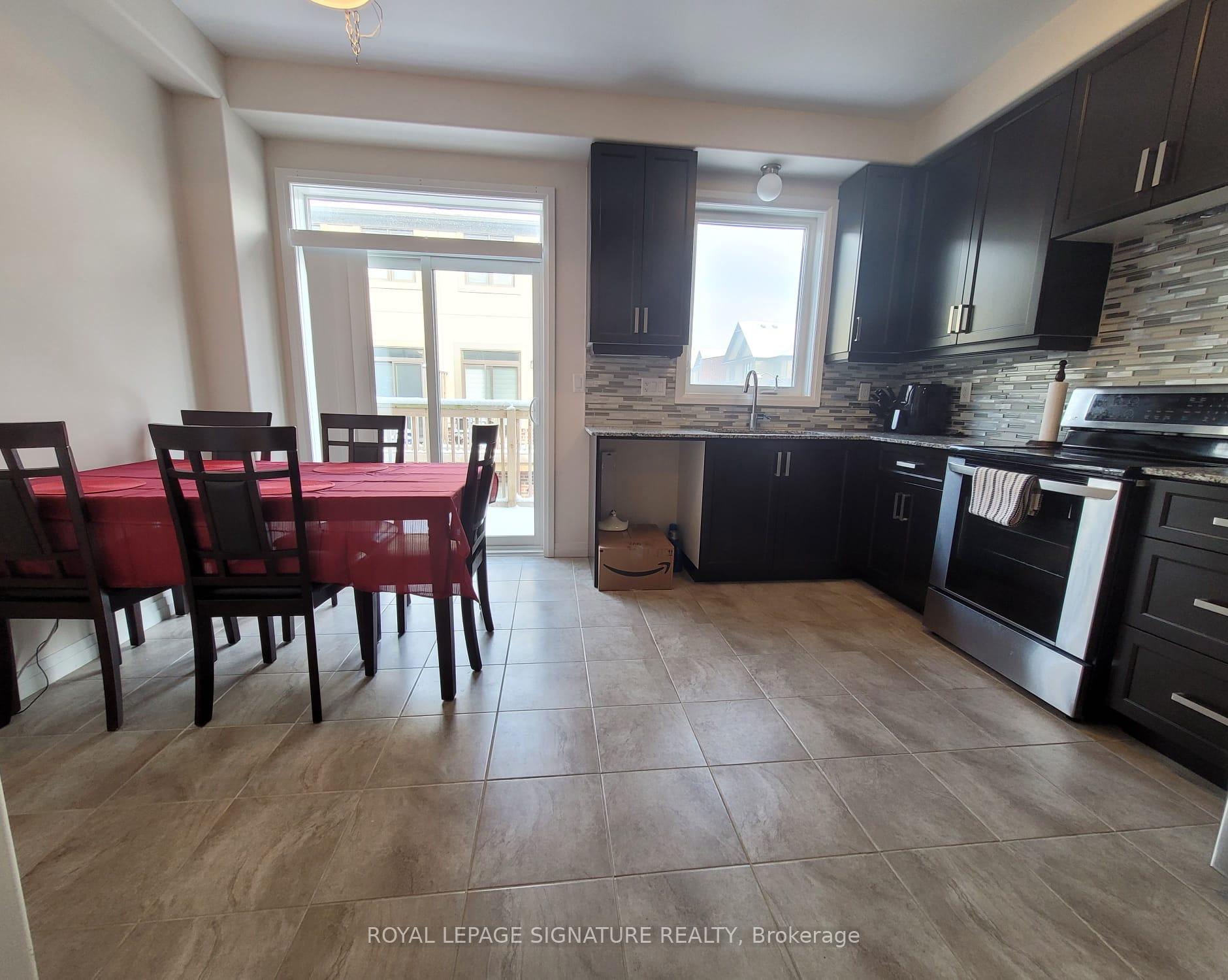 Photo 2 of 6 Pringle Lane, Hamilton, Meadowlands — HOMEH