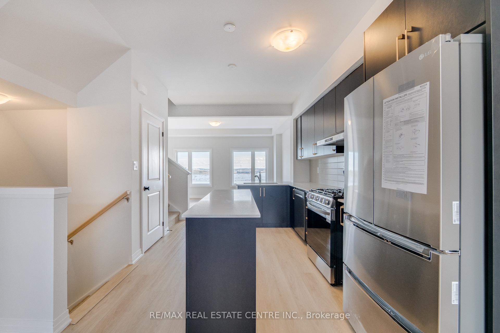 Photo 11 of Unit 101, 155 Equestrian Way, Cambridge — HOMEH